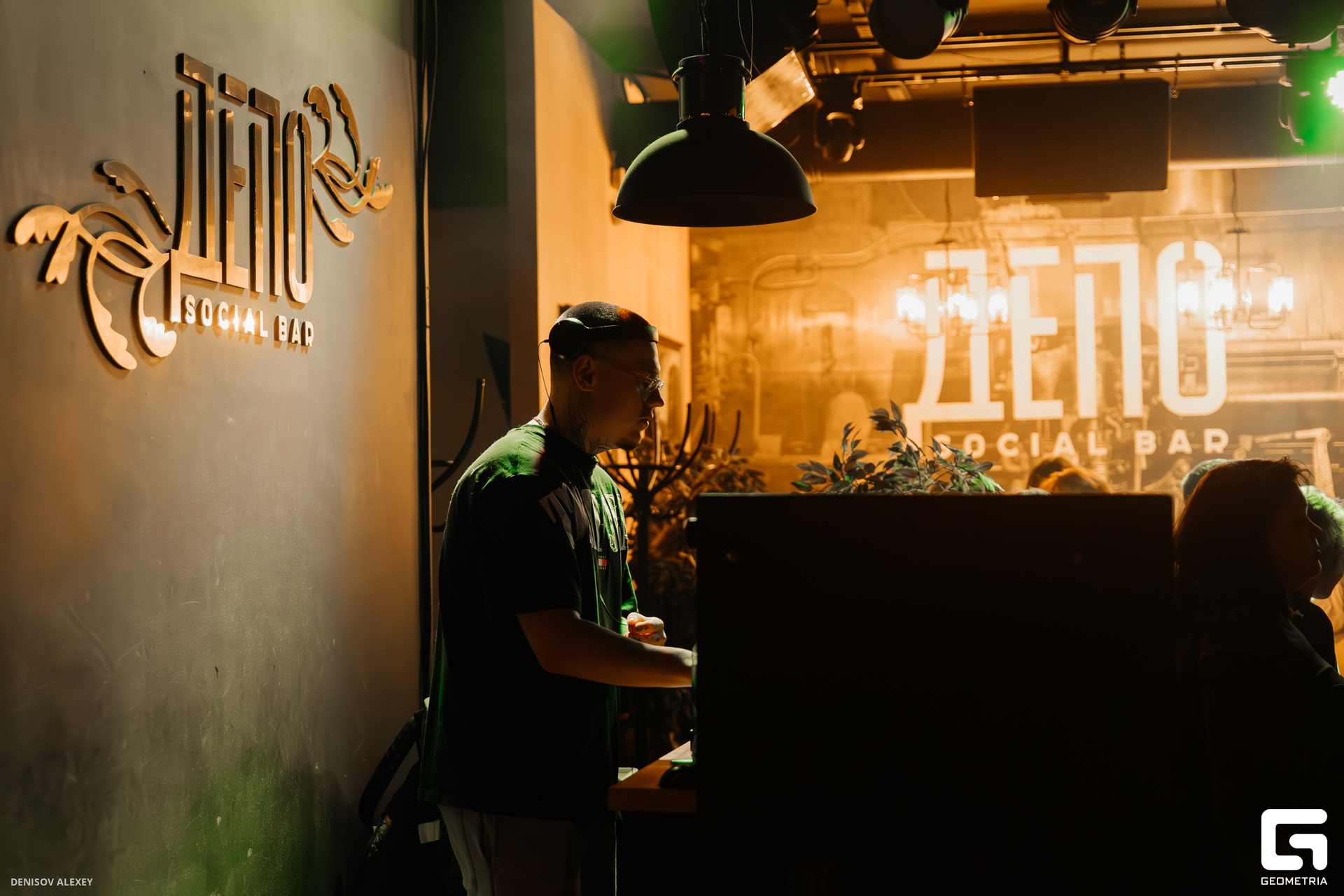 CE7A5391-Улучшено-Ум. шума.jpg