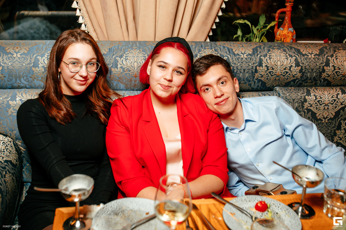 Субботний вечер в ресторане VERIKO 10