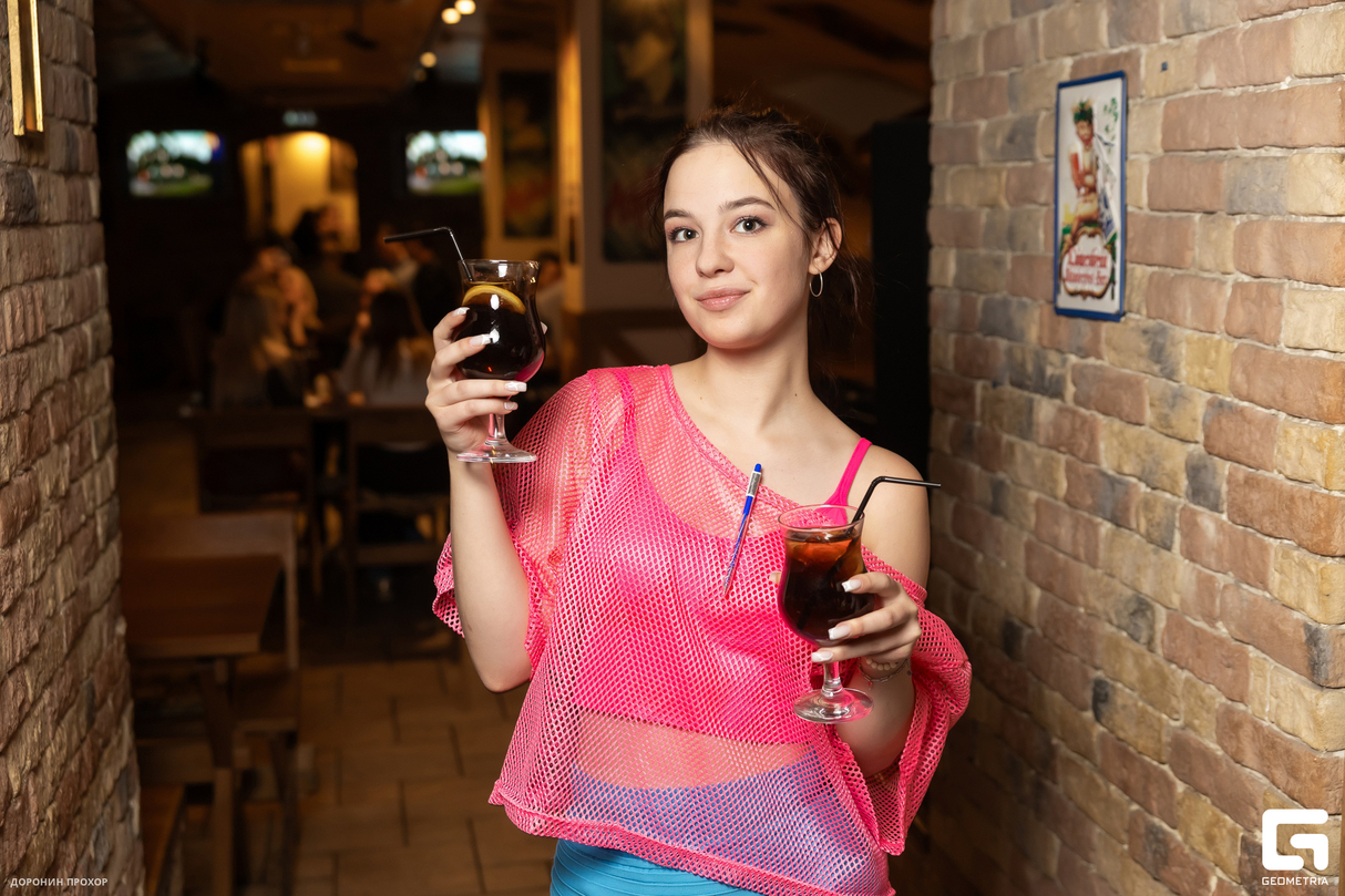 RUSSIAN GIRL в ресторане BIERHAUSE 14