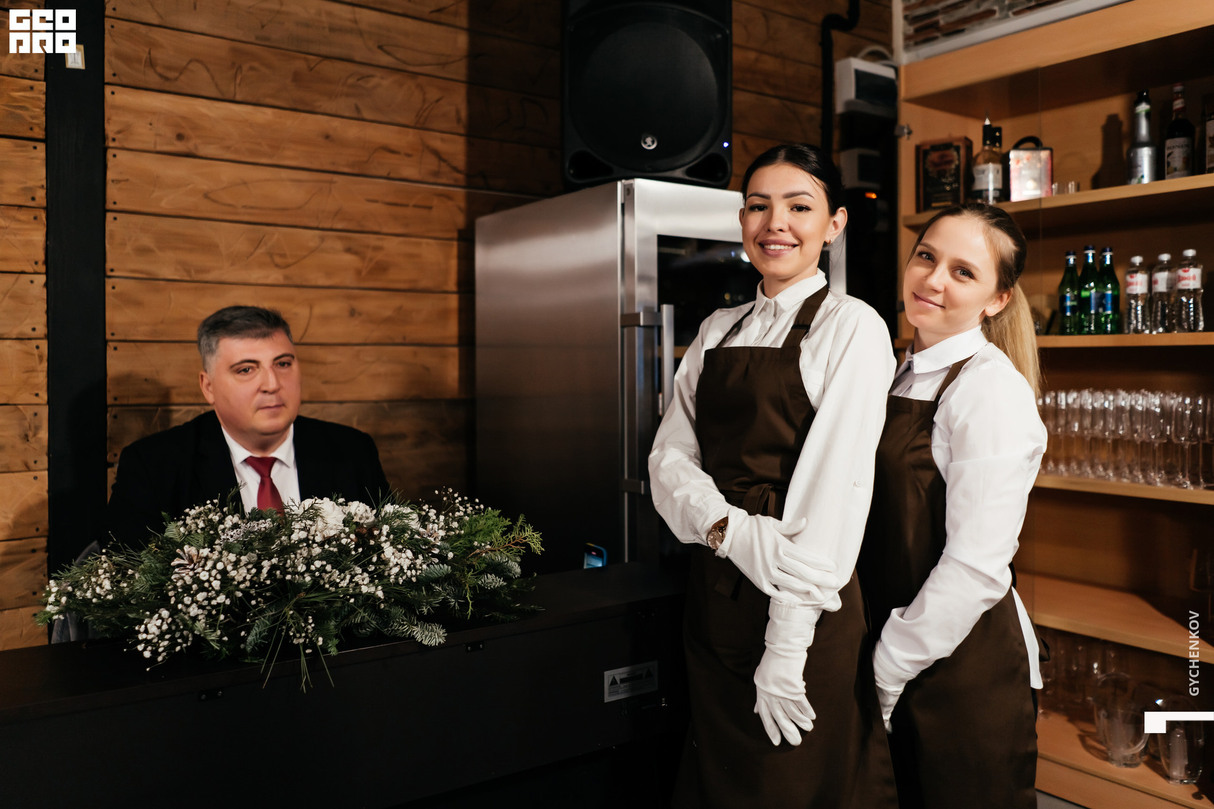 Открытие уникальной гастроплощадки Отель Хамон @centralni_myasnoi 19
