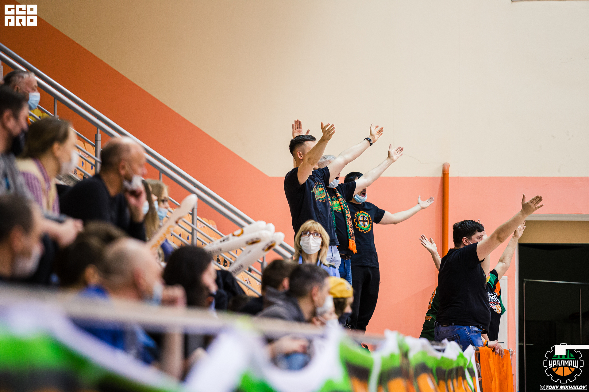 011-09-04-2021-19-05-Уралмаш - Михайлов - 2560.jpg