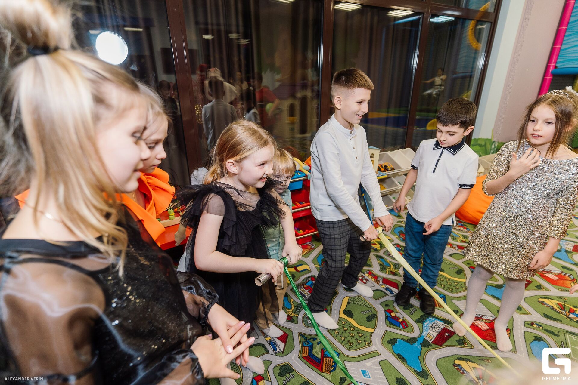 353 20240101 AV107572.jpg