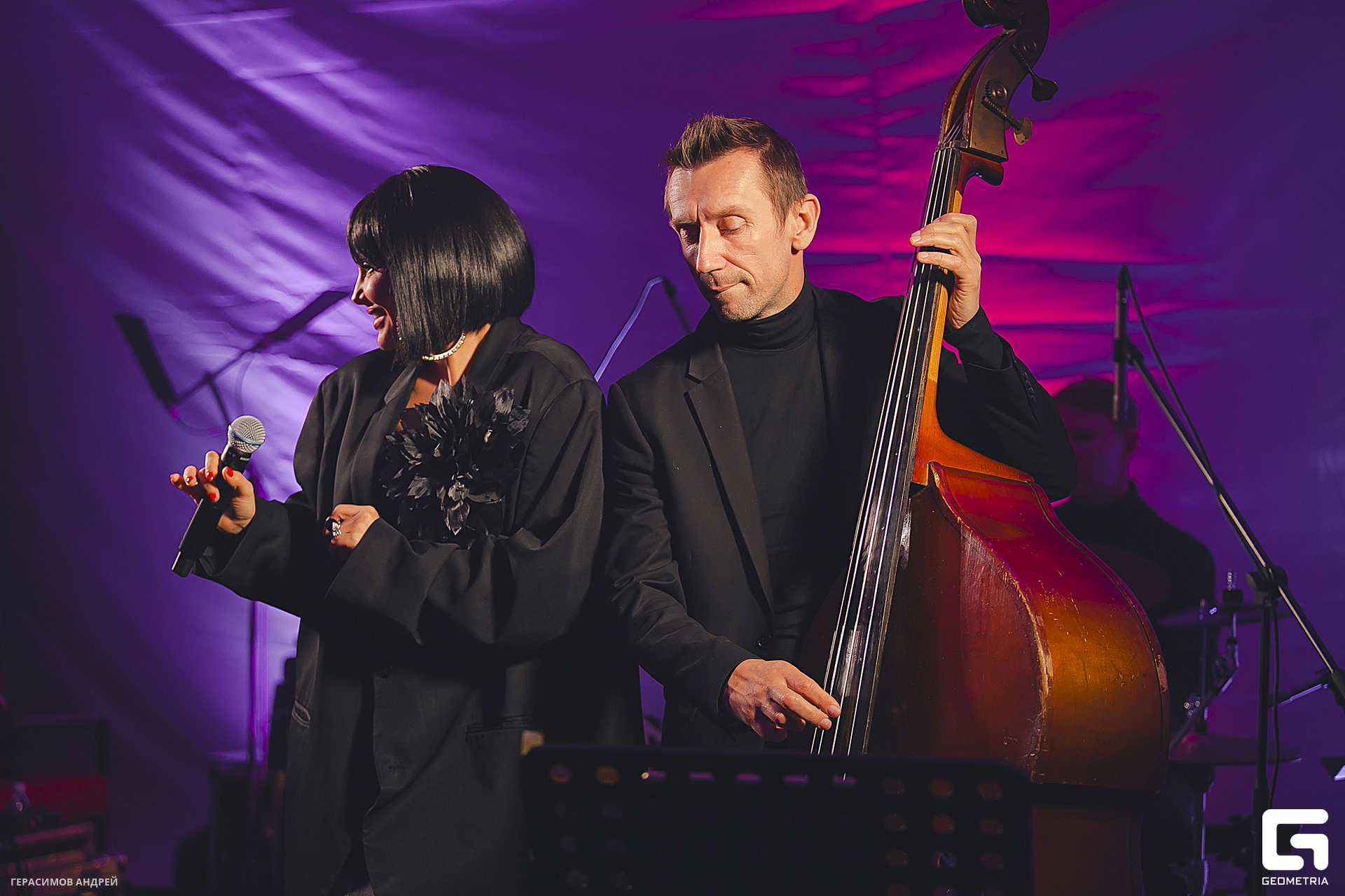 149 Red Arena 8. 02.jpg