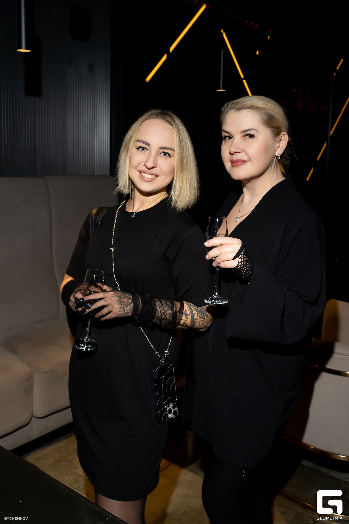 BUSINESS PARTY TOK SHOWS 27