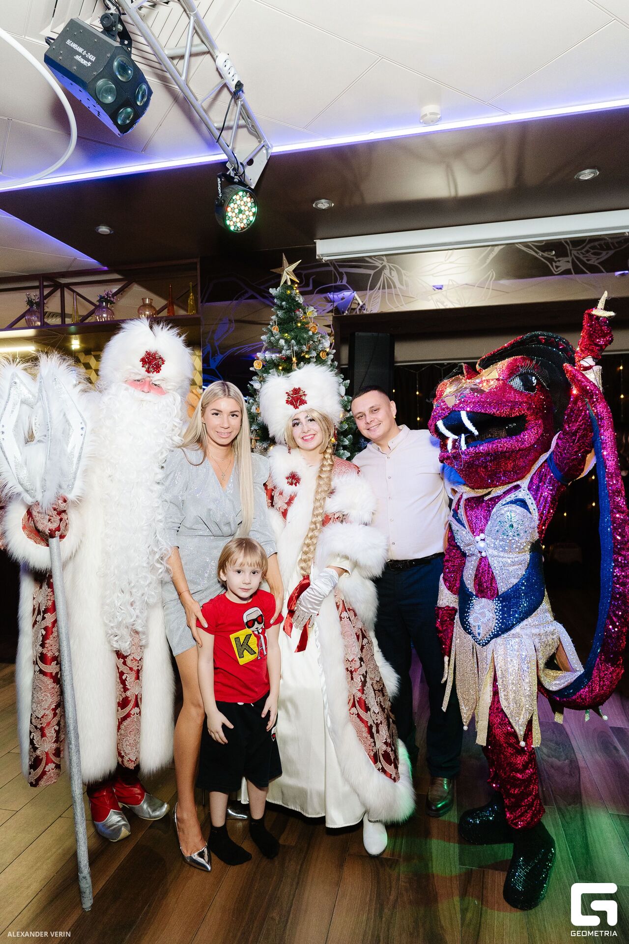 20241231 гранат 0365 AV102994.jpg