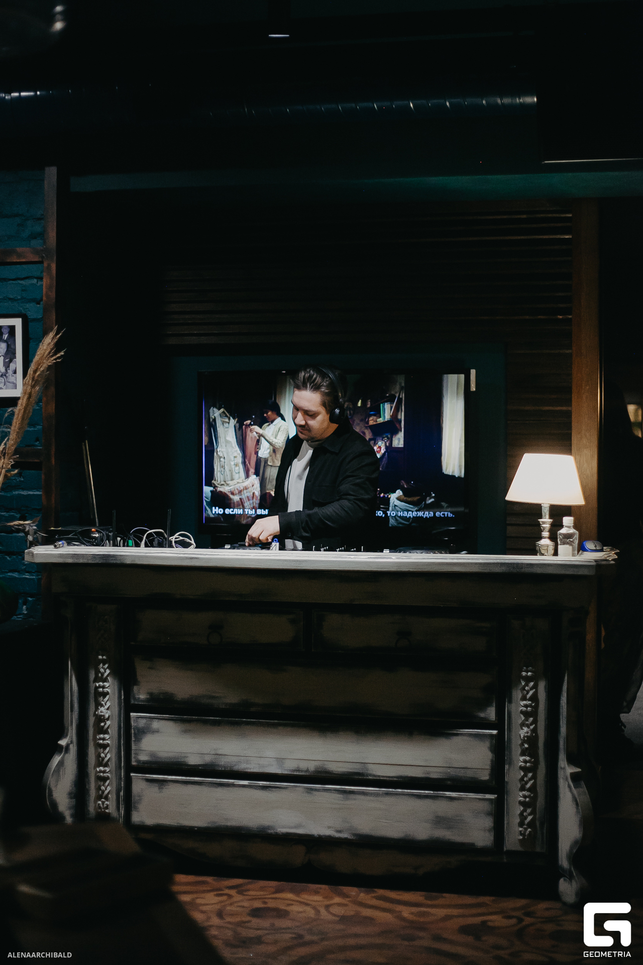 2023-11-24 22-00-46_alenaarchibald058.JPG