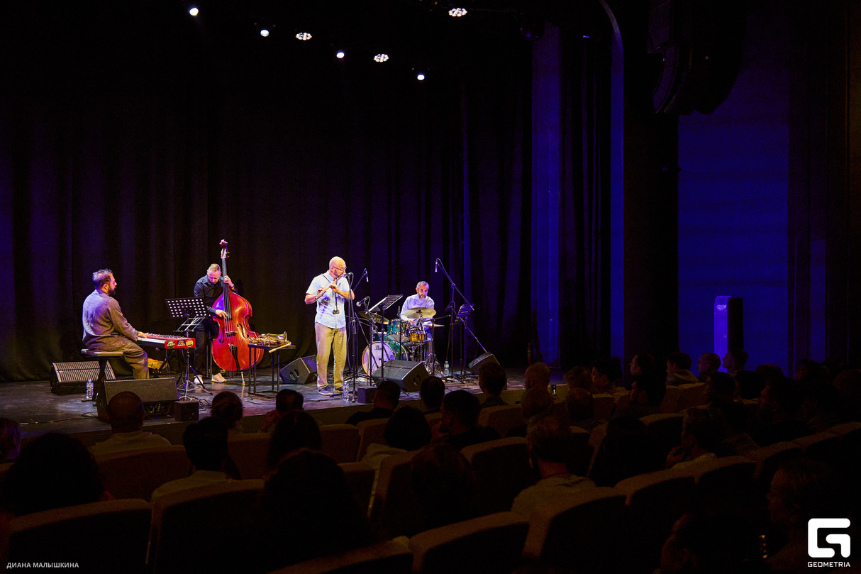 Tony Karapetyan Trio и Армир Ли 29