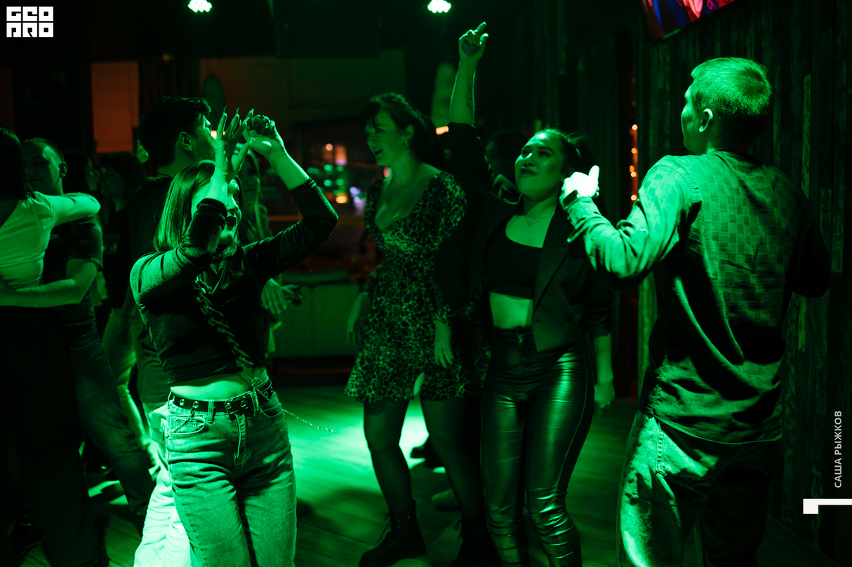 Weekend party 11
