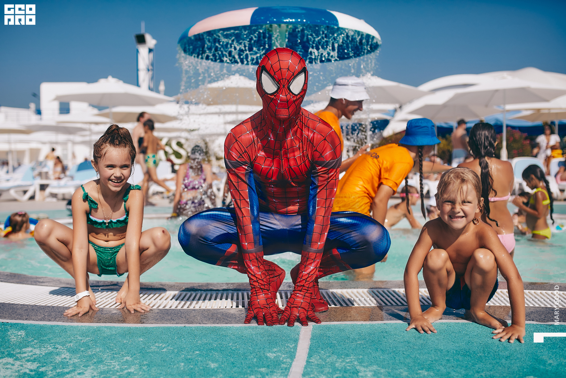 13.08.22 Santorini - Saturday069_6644.jpg