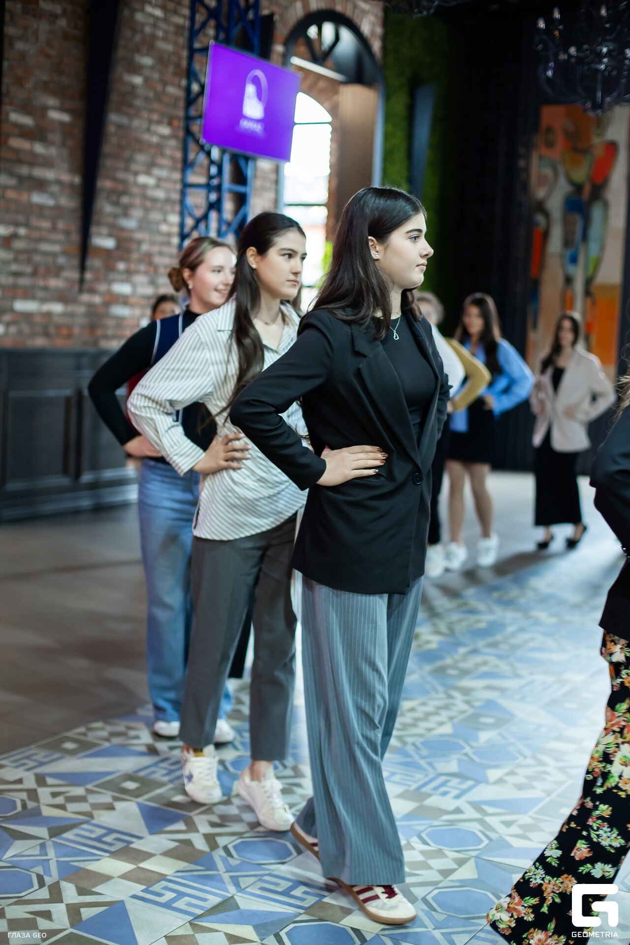 photo 40_resized.jpg