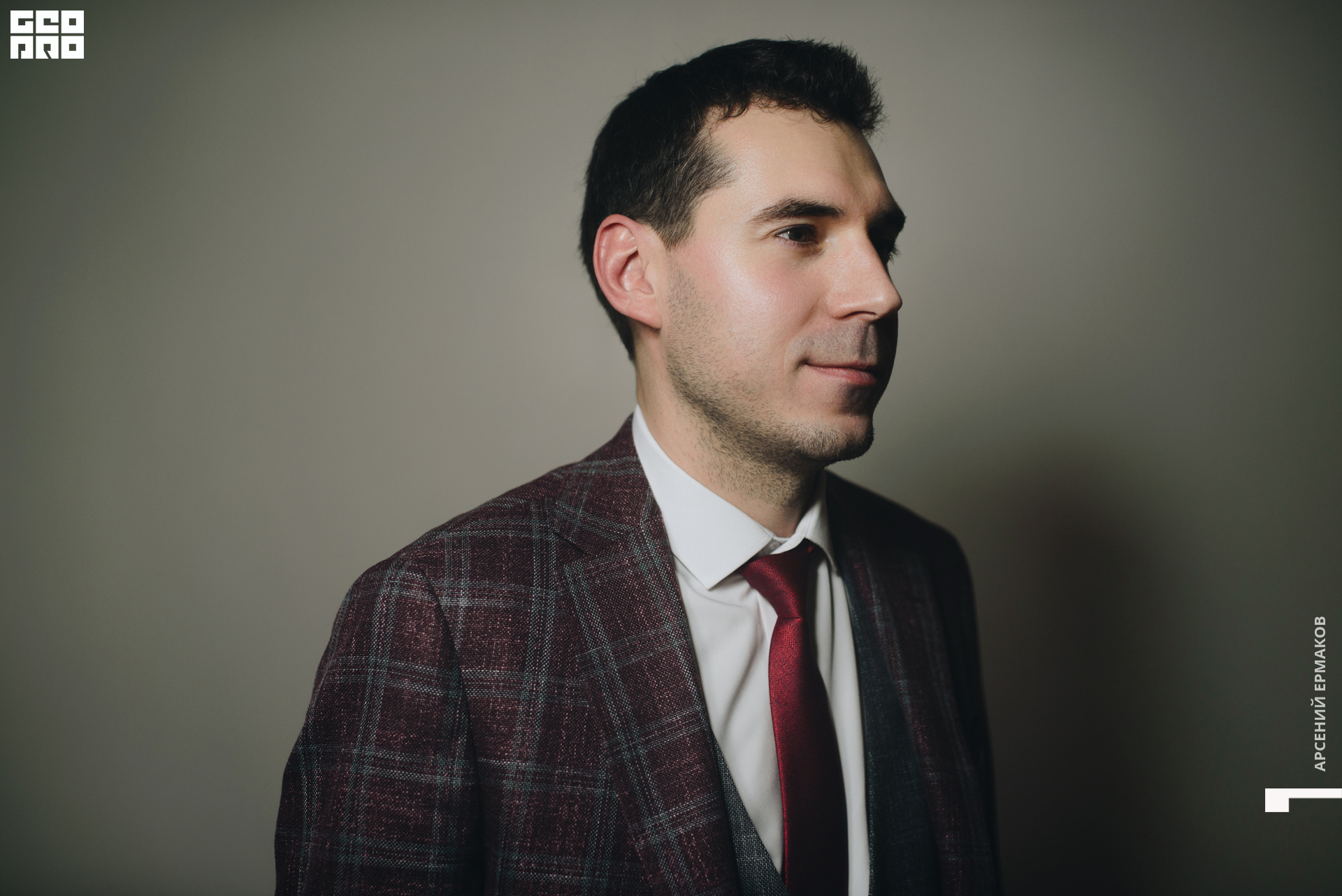 041 201406122322_arseniyermakov.jpg