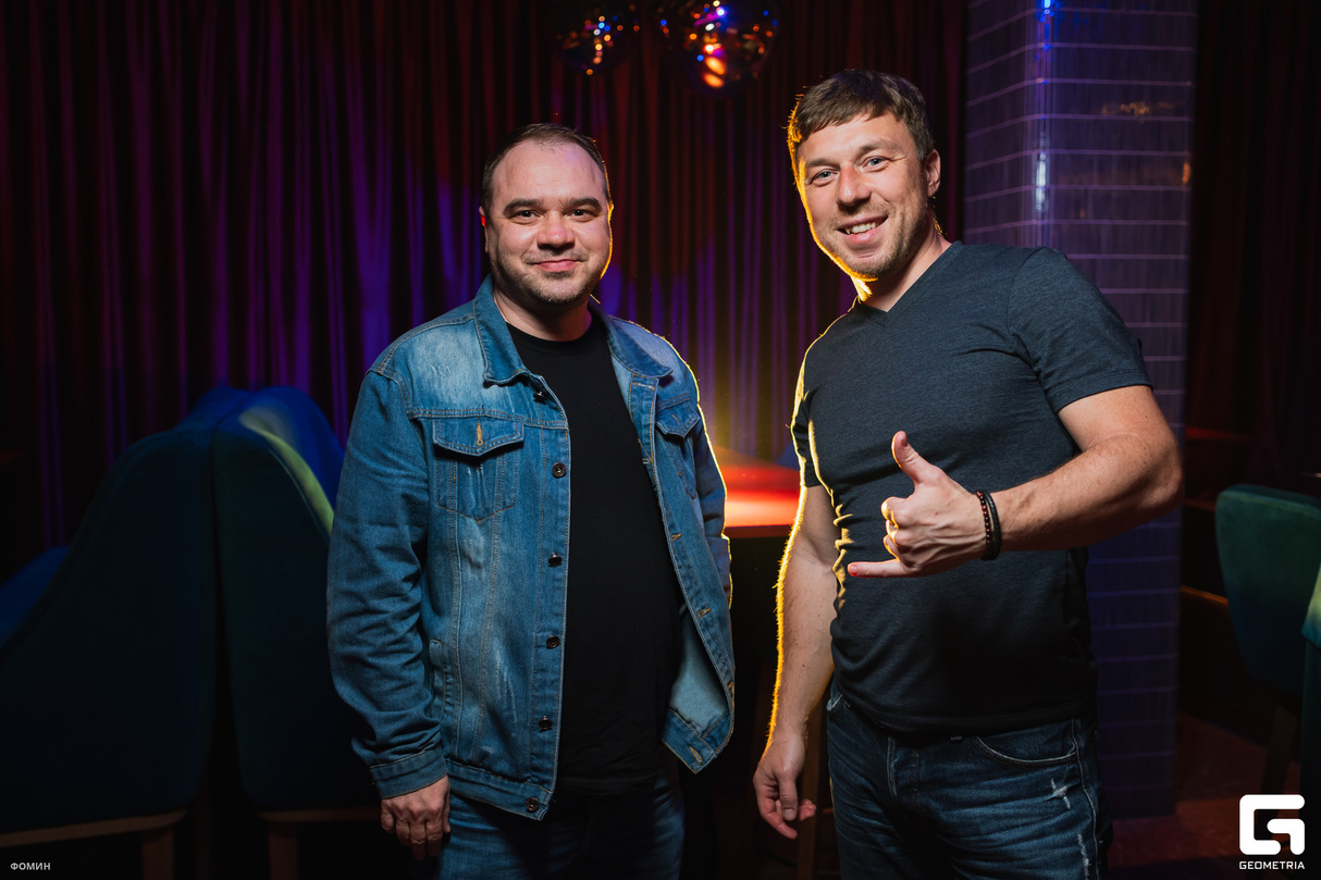 Пятница в баре "Мама сказала можно!" 21