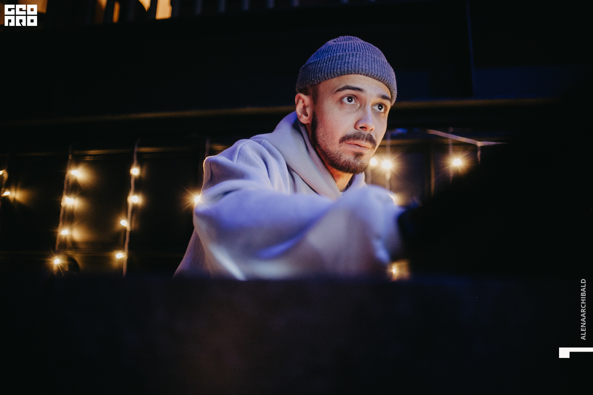 2022-11-18 20-00-27_alenaarchibald019.JPG