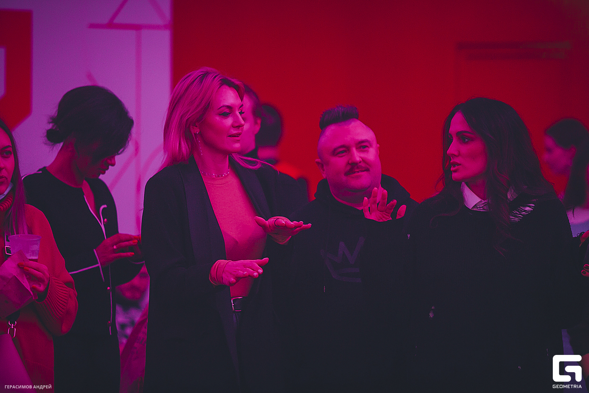 158 Red Arena 8. 02.jpg