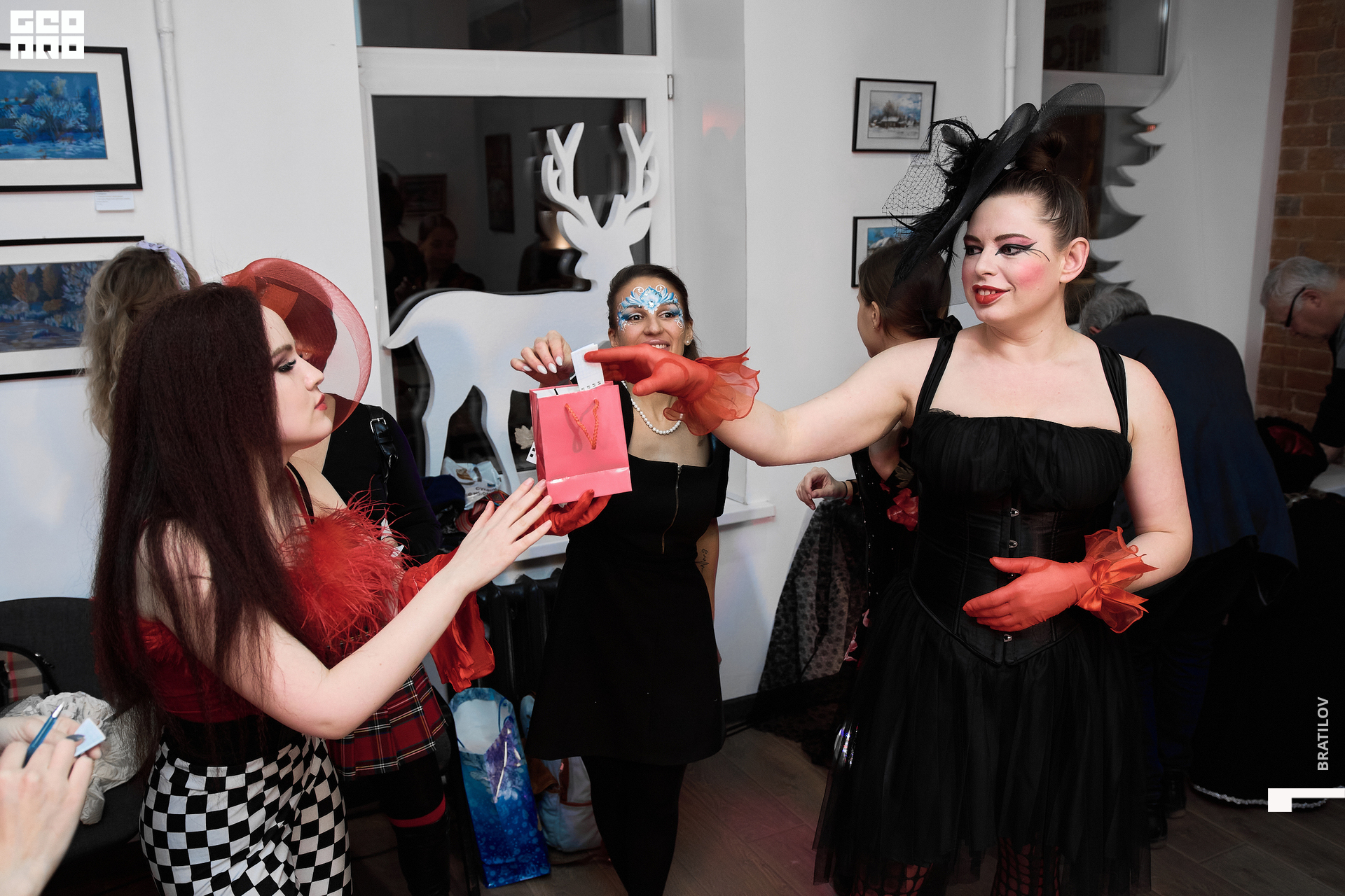 00132 - 2022-12-16 21.04.41 - Bratilov.jpg