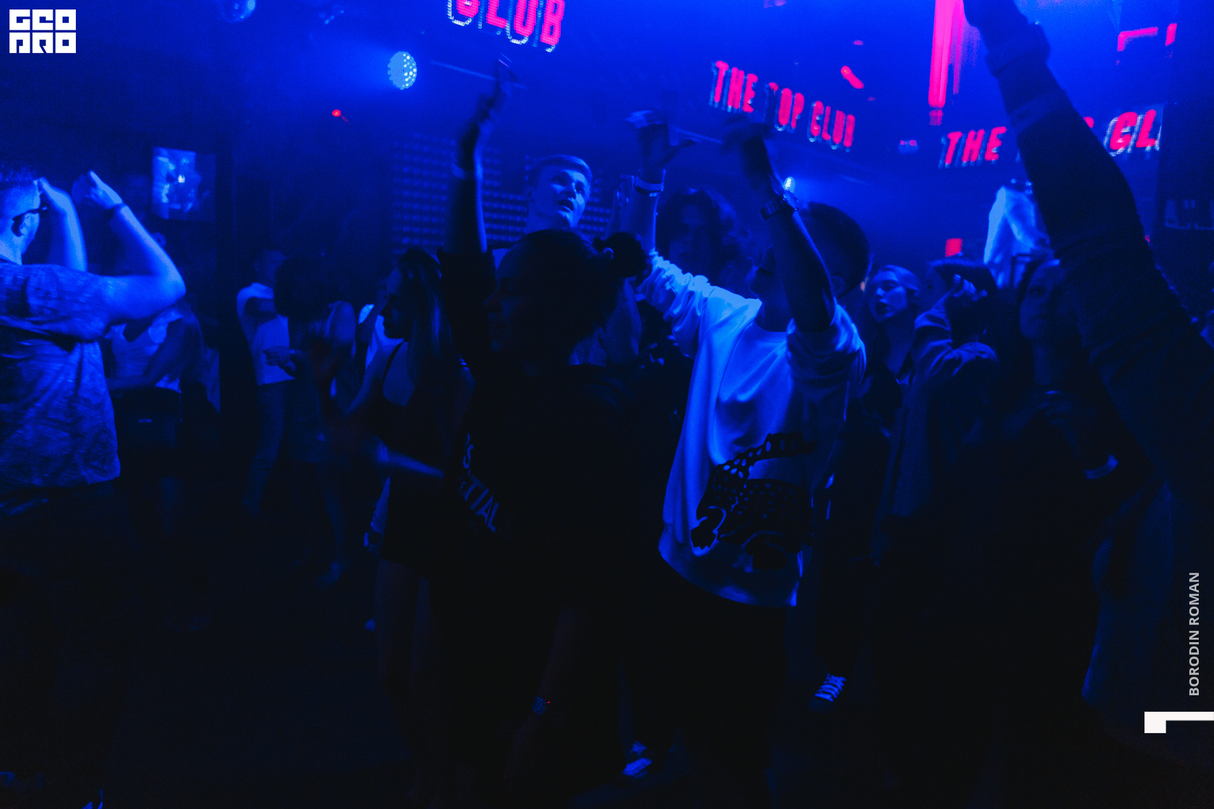 THE TOP CLUB WKND 20