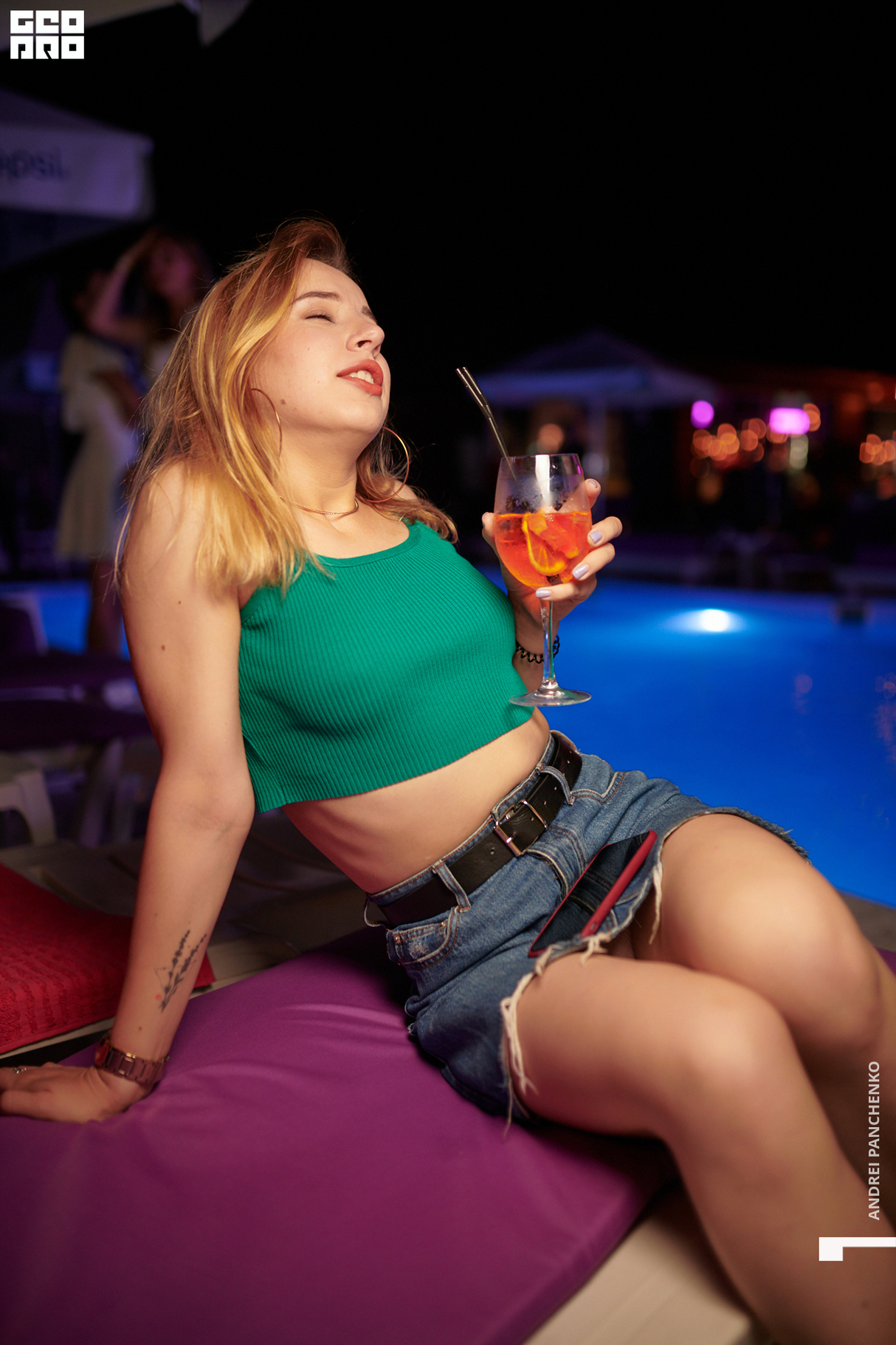 Night pool party 22