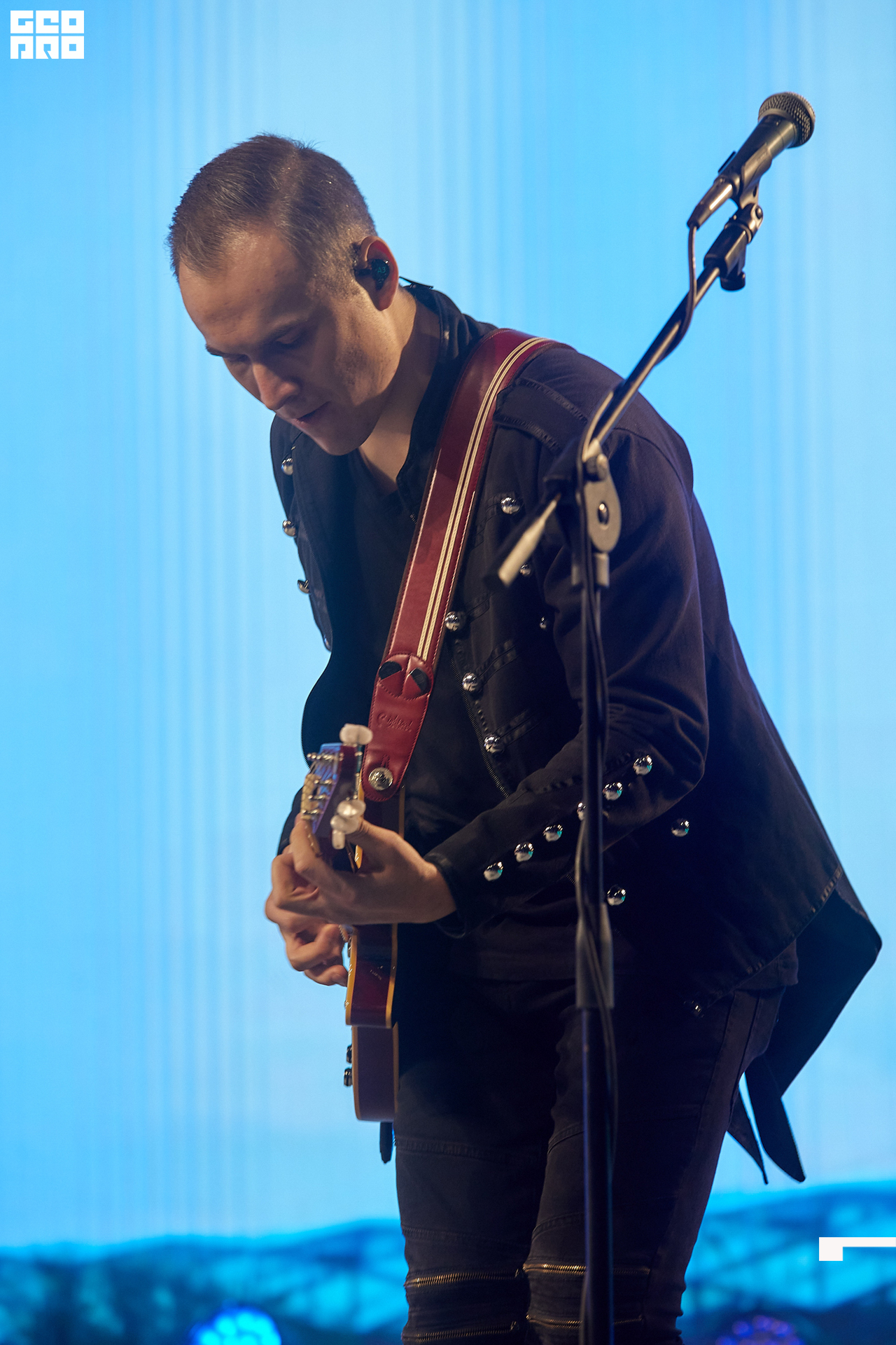 395_21-12-09 ISAEVA KASHIN SHVETS.jpg