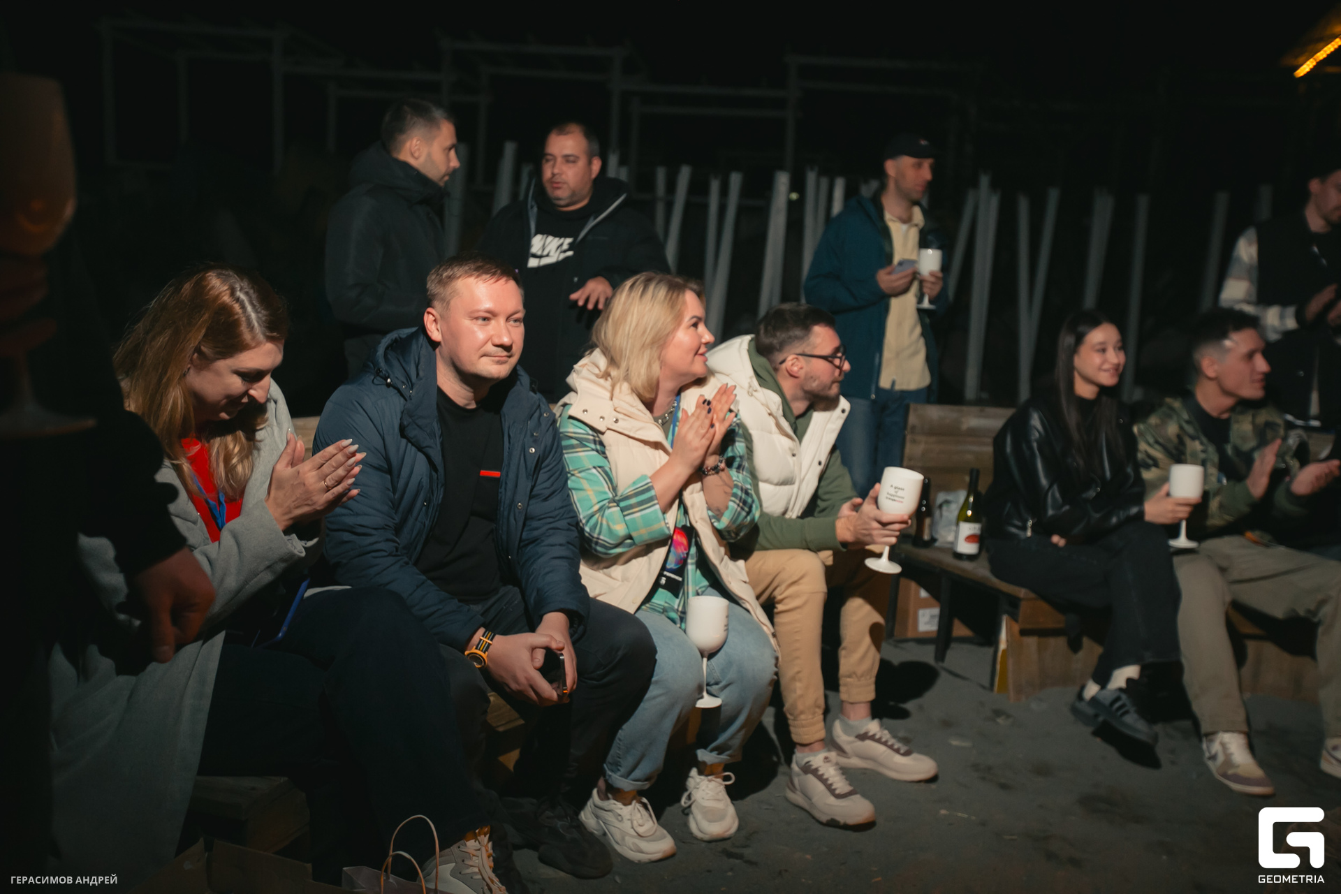 046 Geo conference 9. 12 костер.jpg