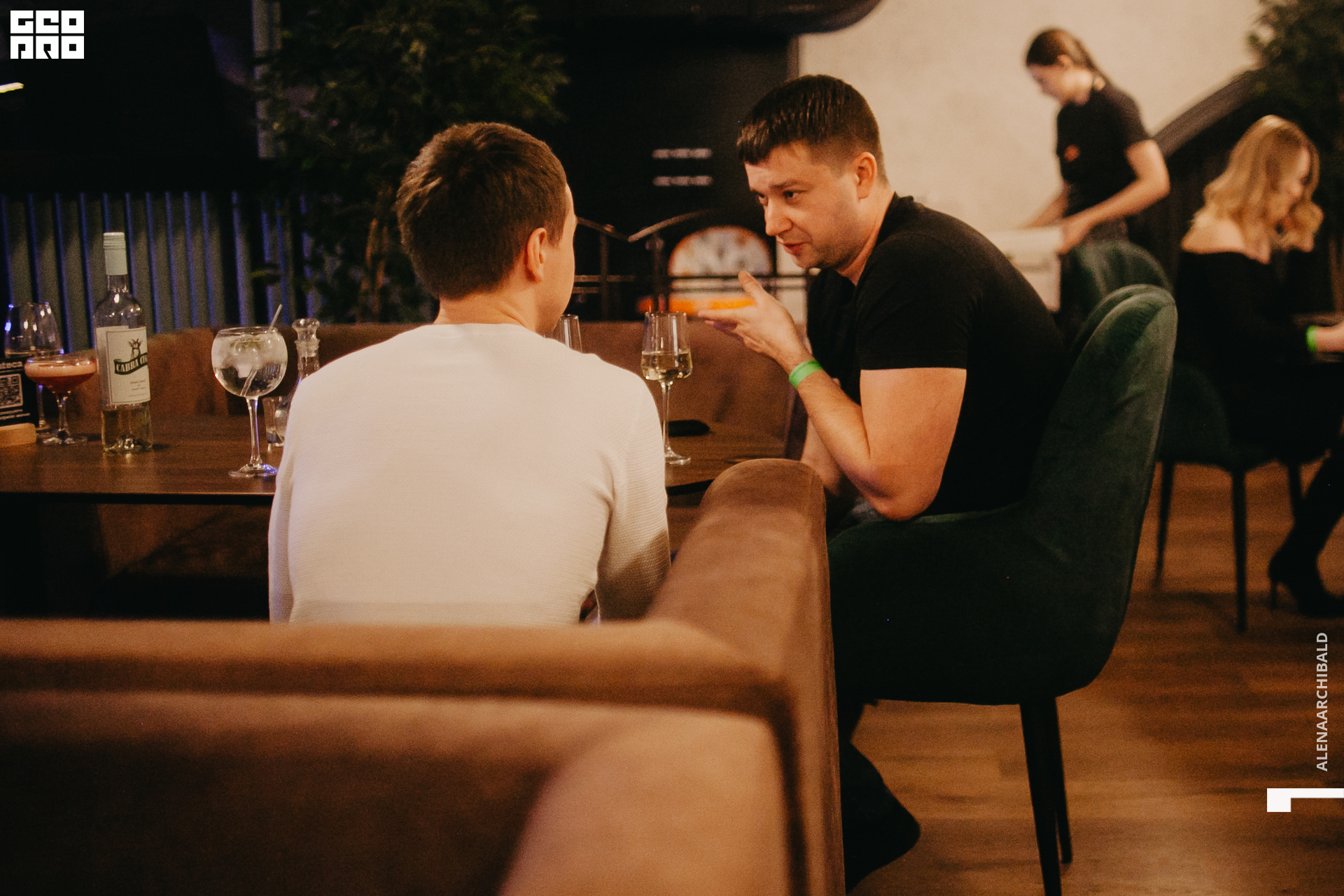 2022-11-18 20-00-27_alenaarchibald080.JPG