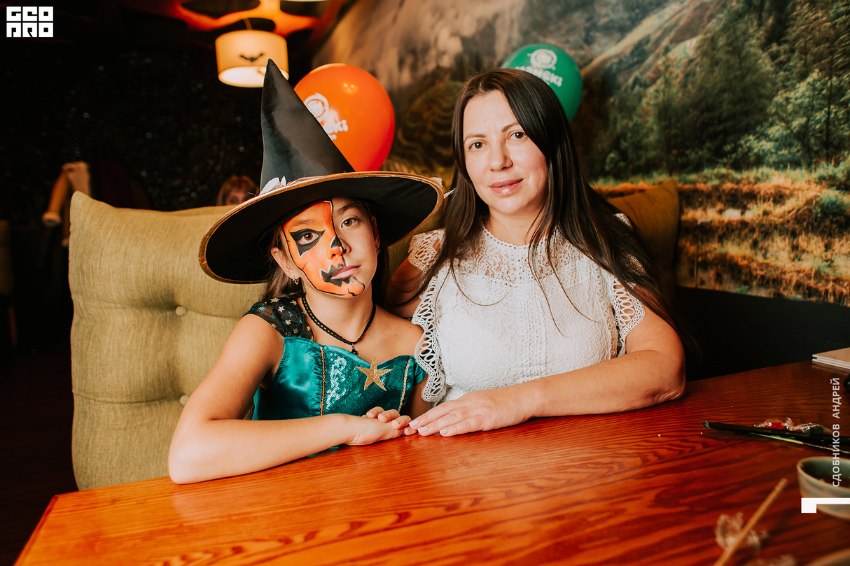 Maneki - HALLOWEEN 20