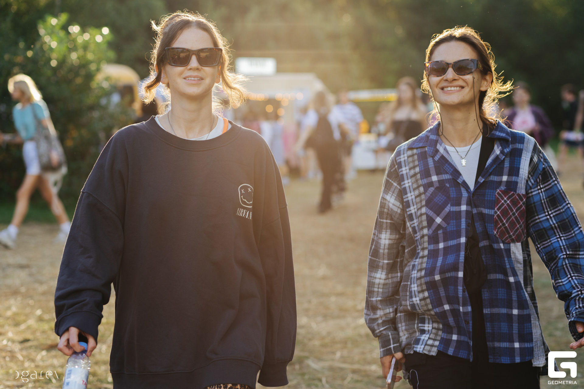 OUTLINE 2024-427-152.jpg