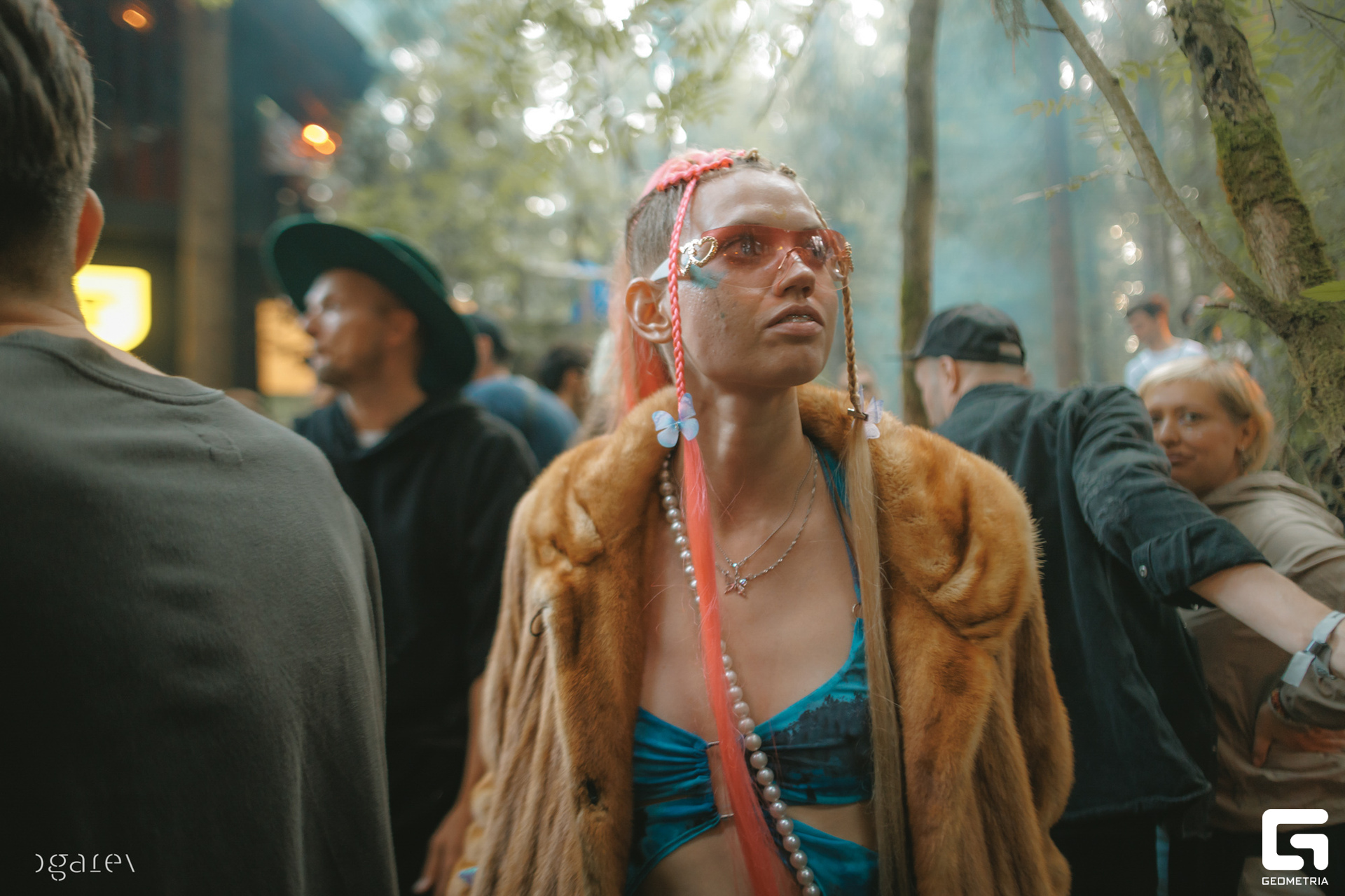 OUTLINE 2024-427-58.jpg