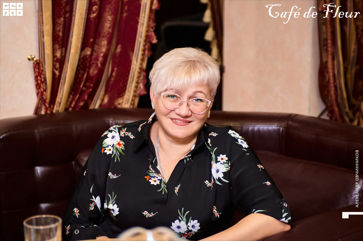 Пятница в кафе De Fleur 18
