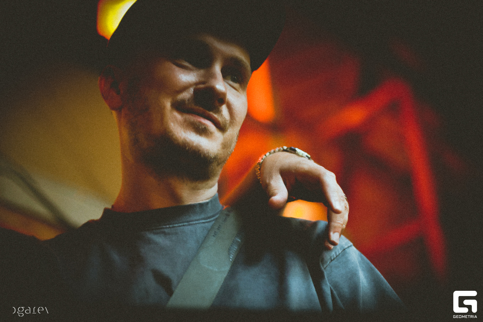 OUTLINE 2025-110.jpg