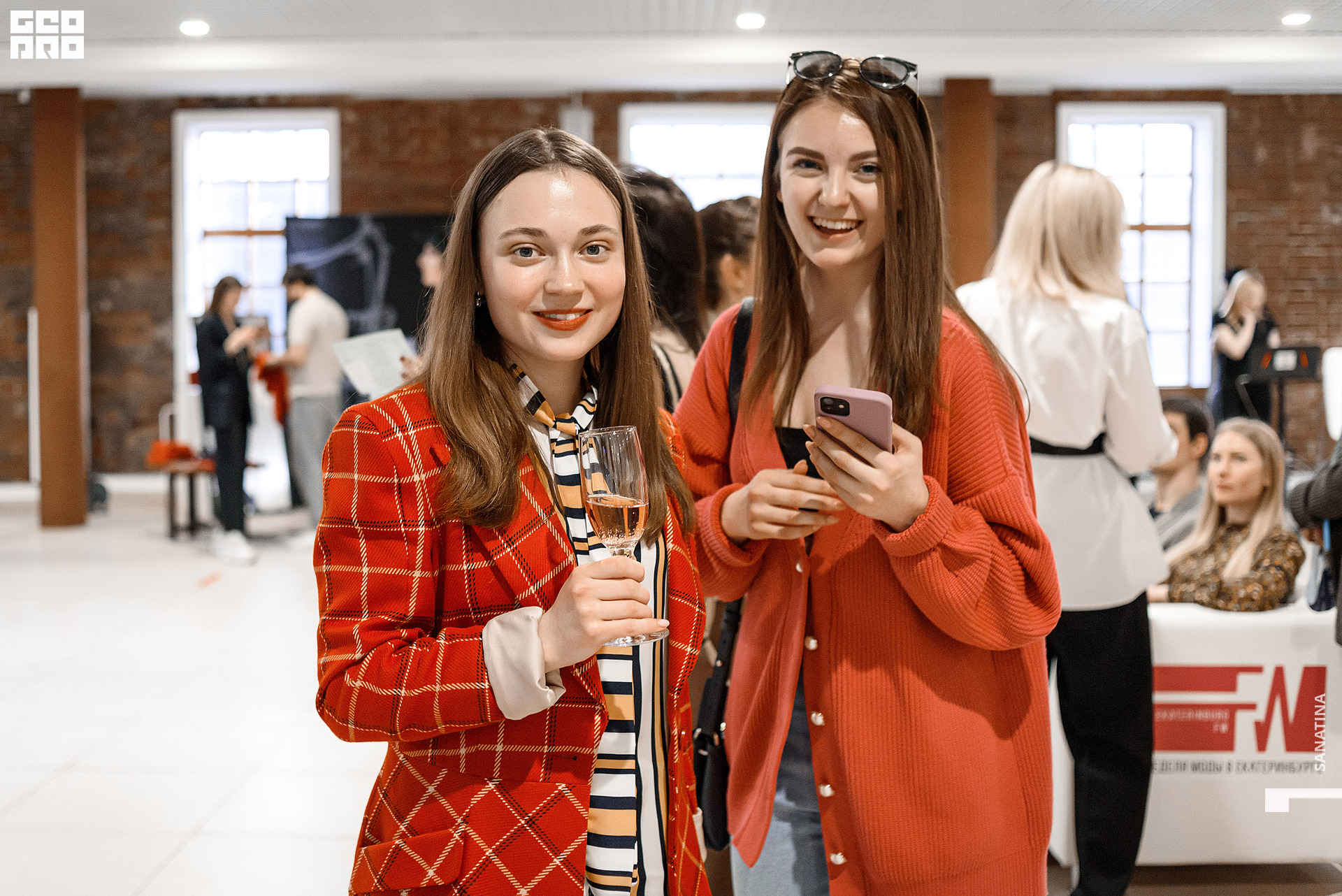 0106_2021-04-21_19-59-43 - Sanatina.jpg