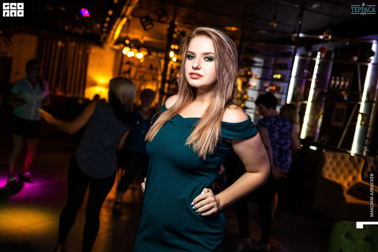 Пятница в кафе Терраса 27