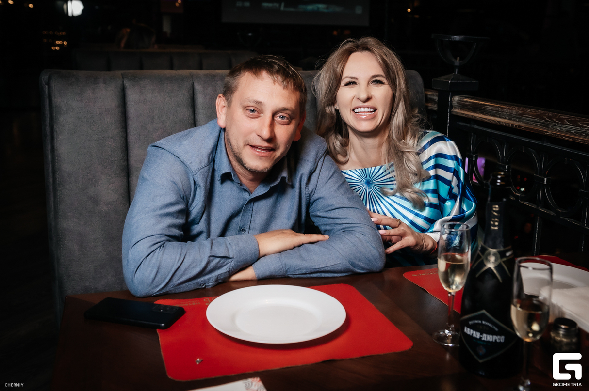 Friday party 14