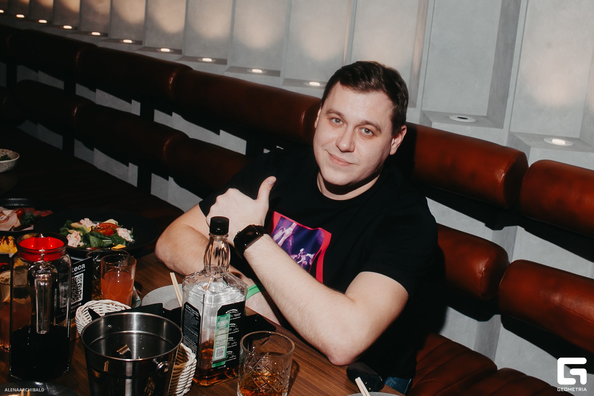 2023-12-08 20-00-38_alenaarchibald006.JPG