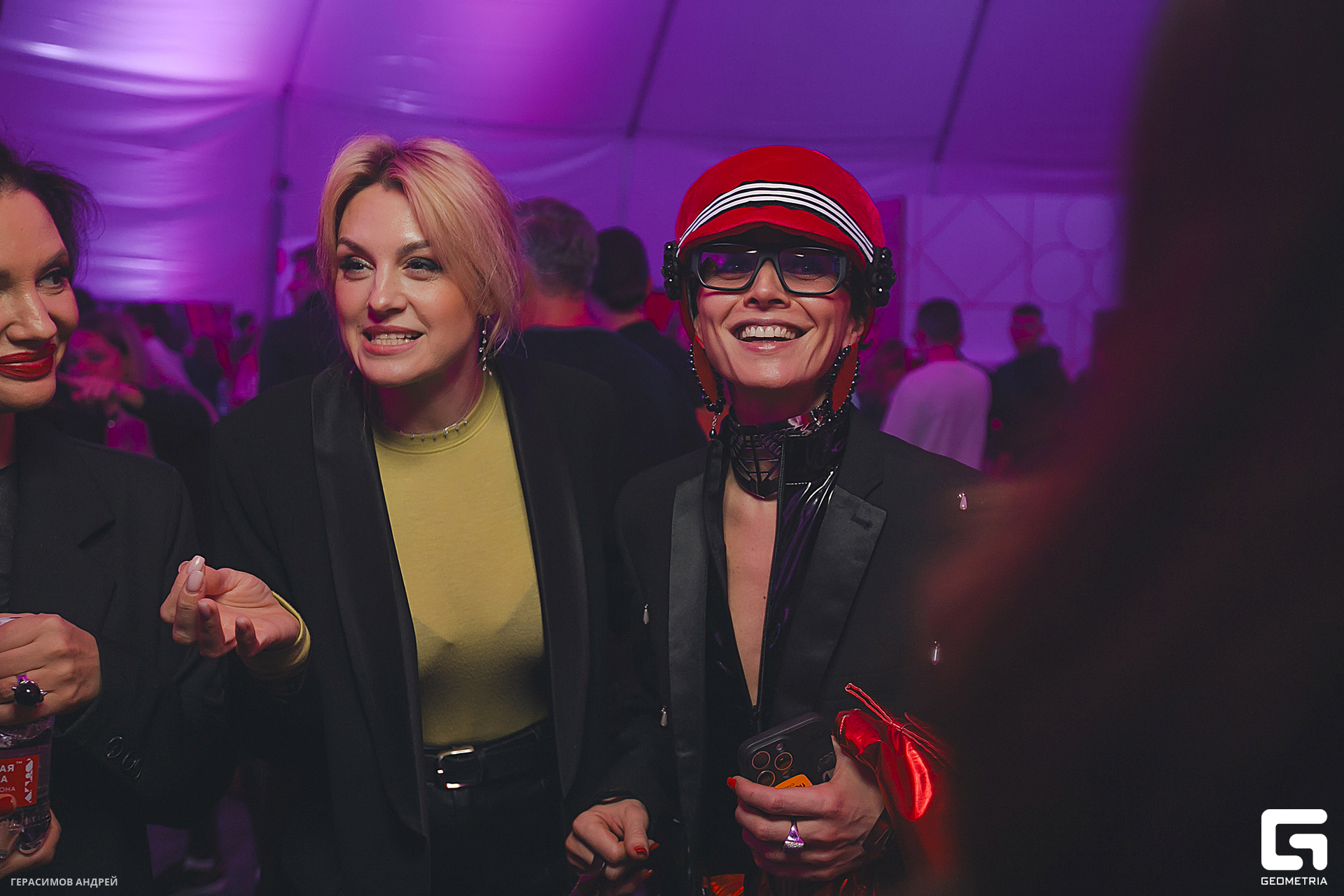 261 Red Arena 8. 02.jpg