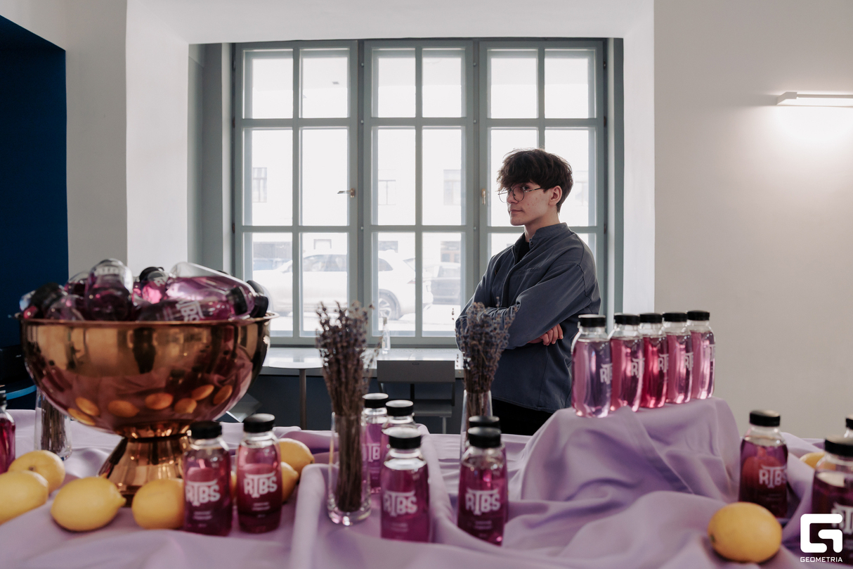 DESIGN FORUM 14