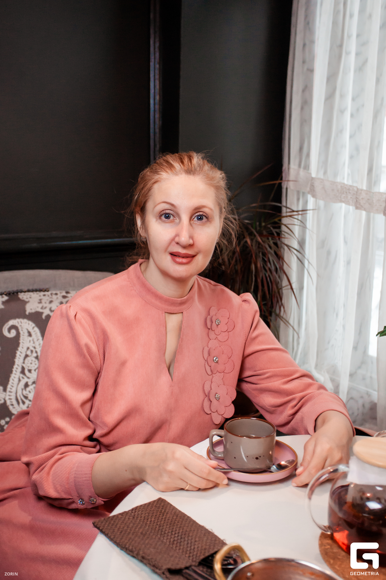 011-13-23-24-03-01-25- Zorin.jpg