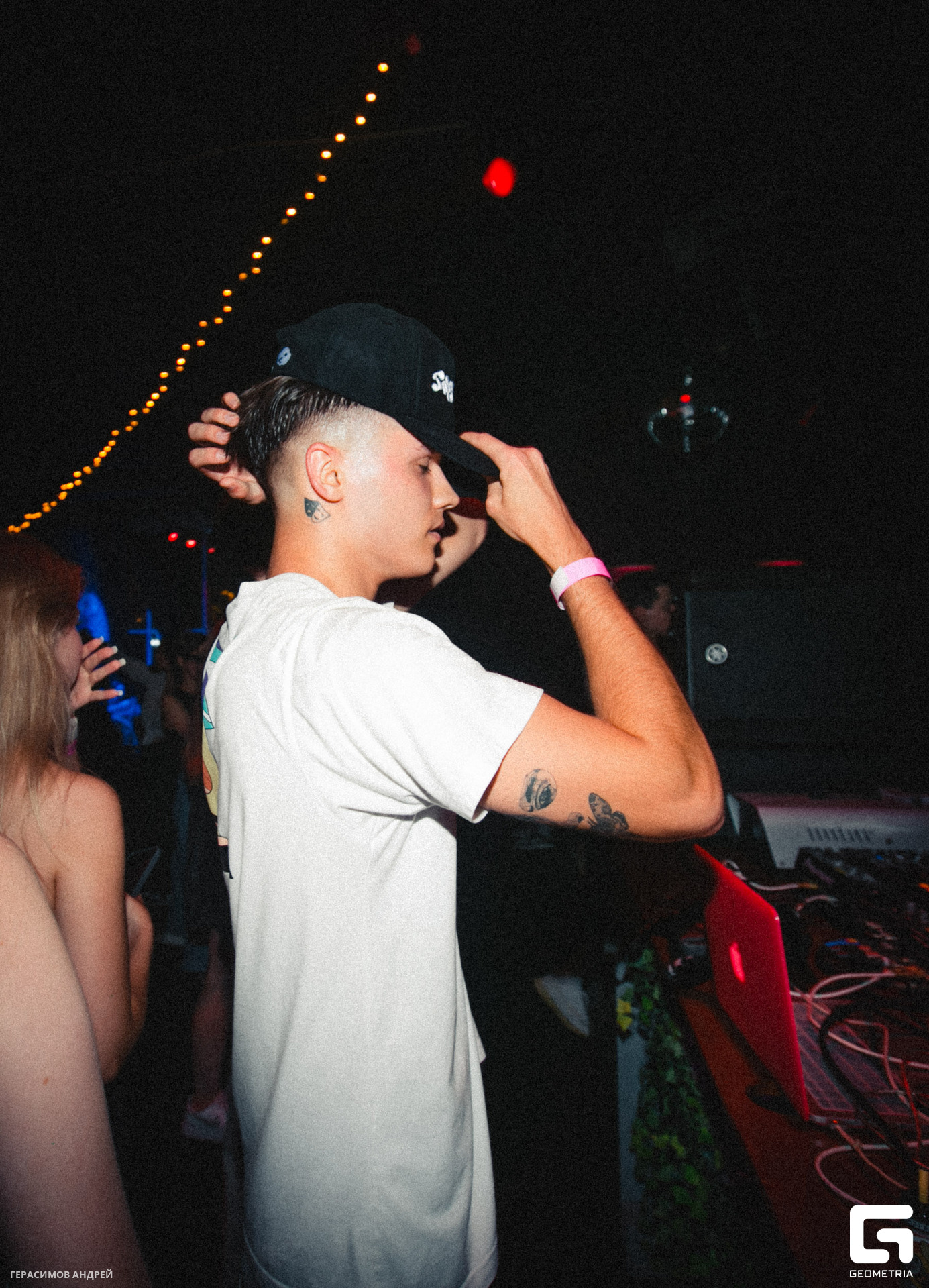 005 Repeat 26.08.jpg