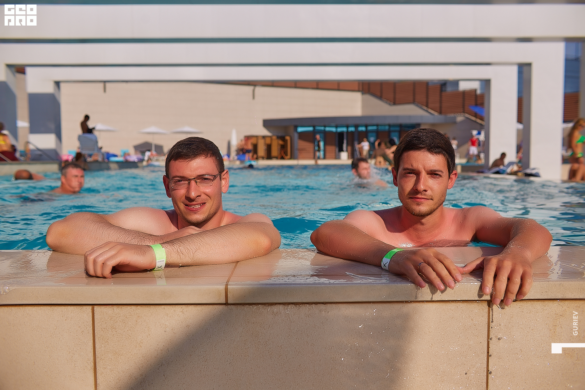 residense opening066.jpg