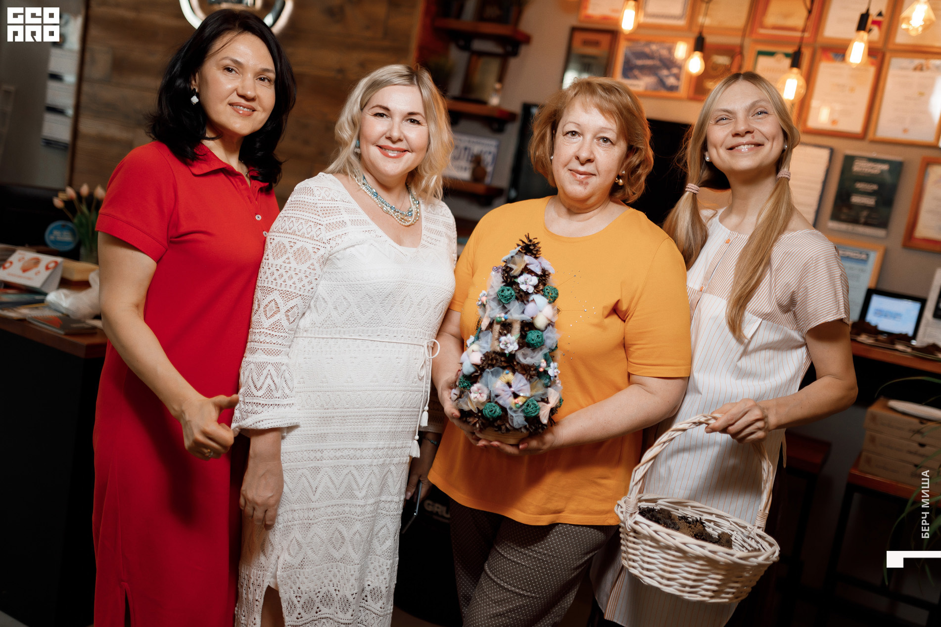 @misha.byorch 0060.jpg