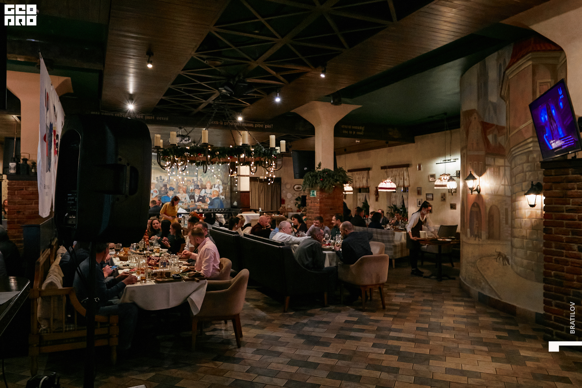 00005 - 2021-12-24 19.11.34 - Alex Bratilov.jpg