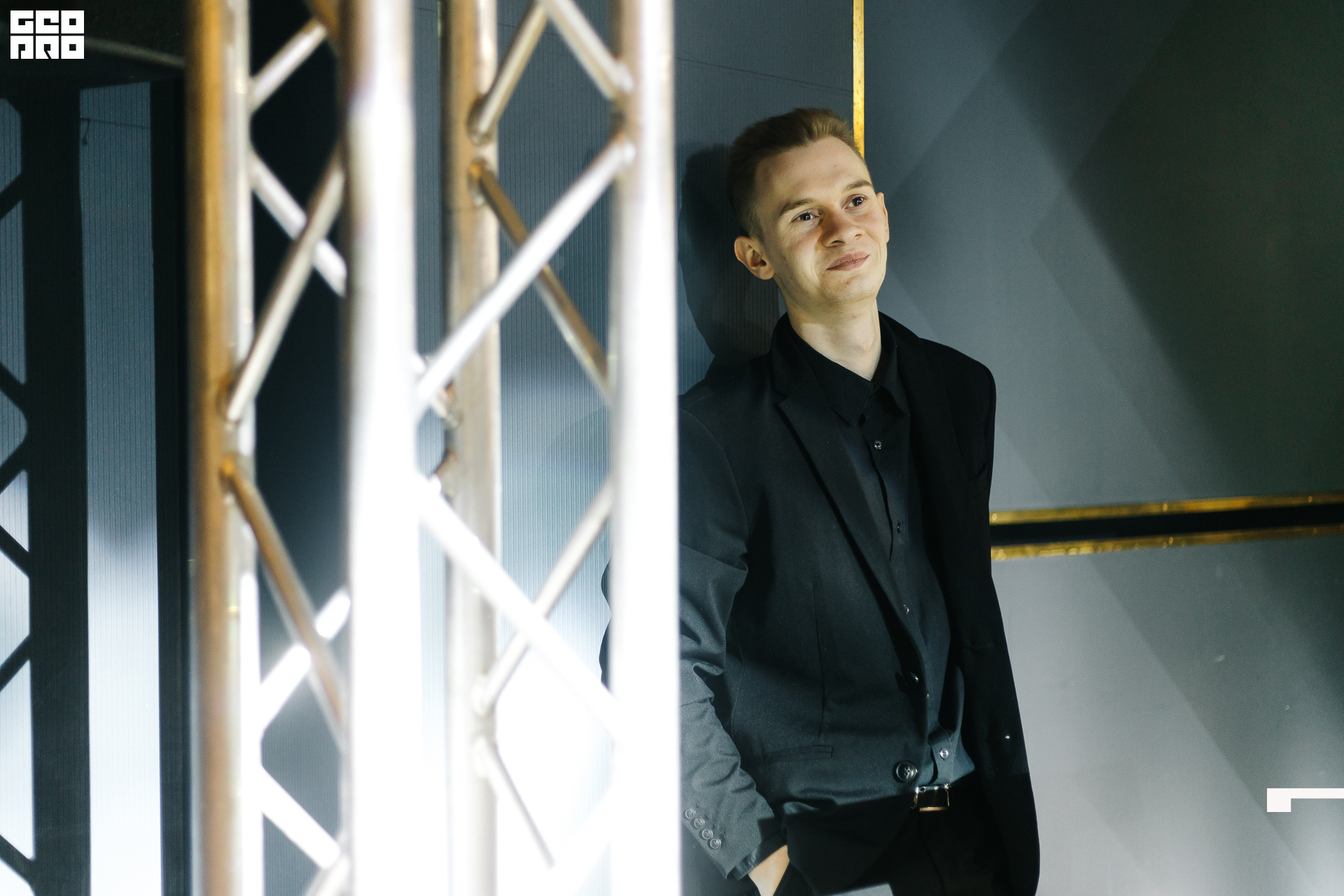 547_21-12-09 ISAEVA KASHIN SHVETS.jpg