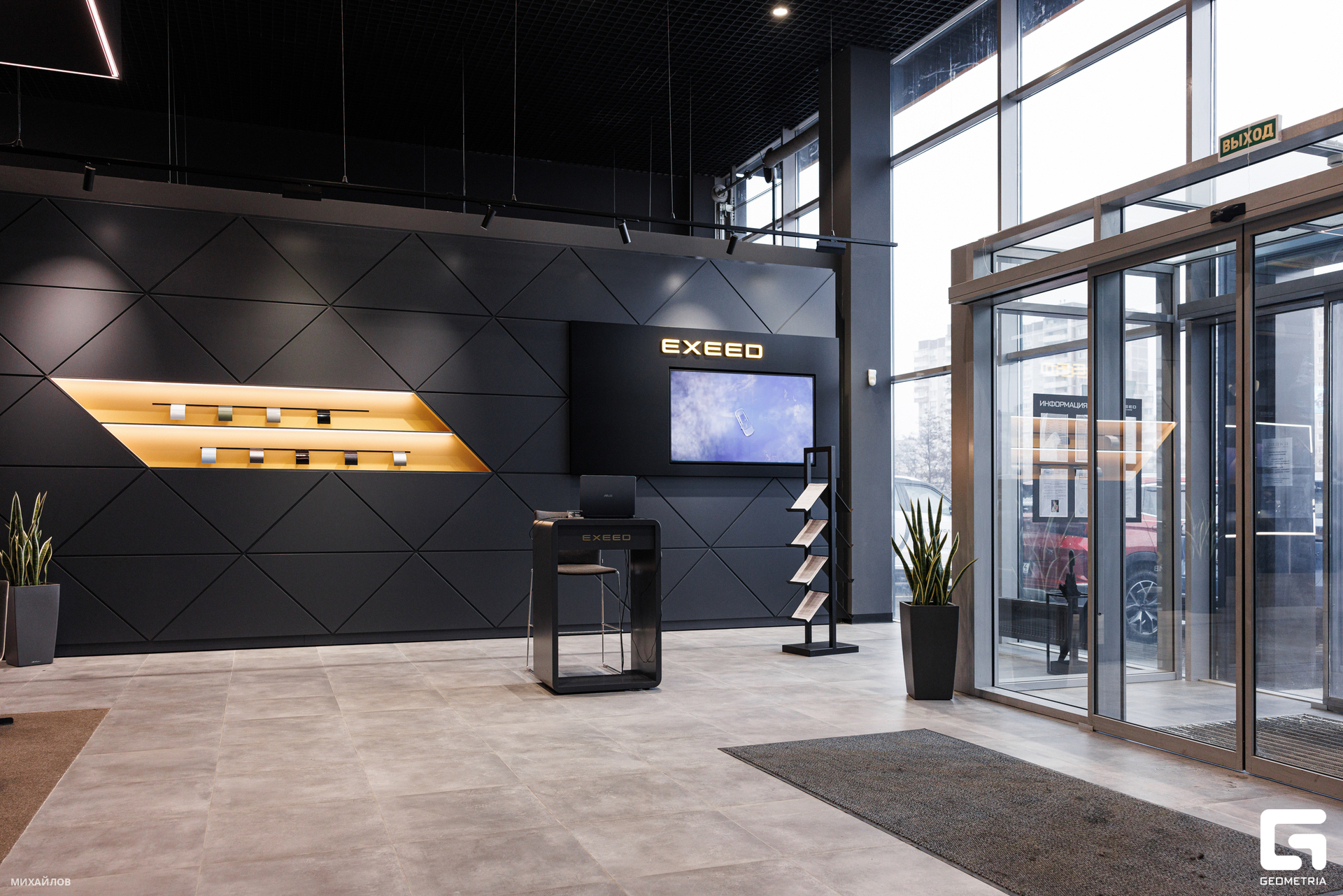 055-202403272401-Регинас - Михайлов - 2560.jpg