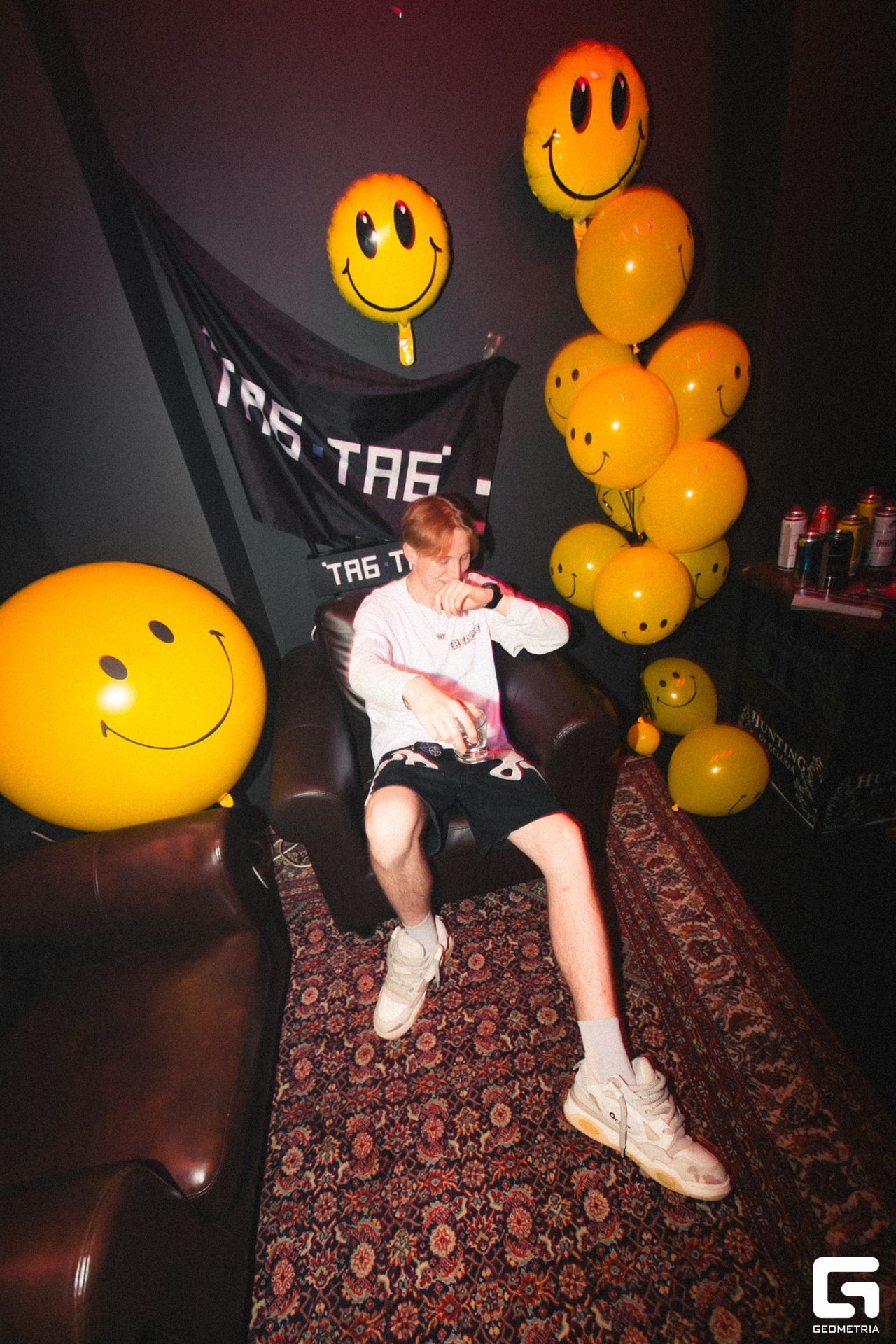 002 Repeat 21.10.jpg