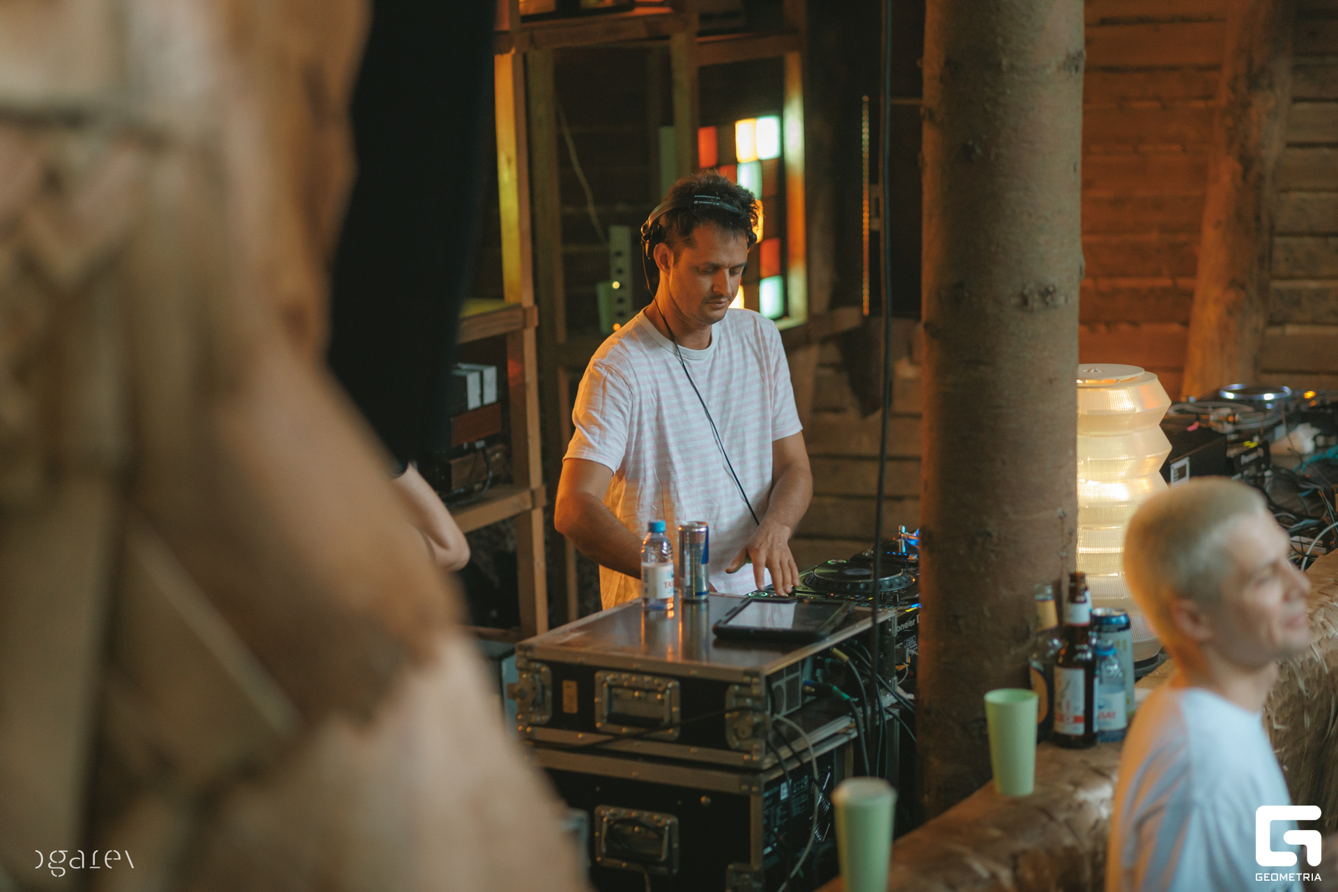 OUTLINE 2024-427-20.jpg