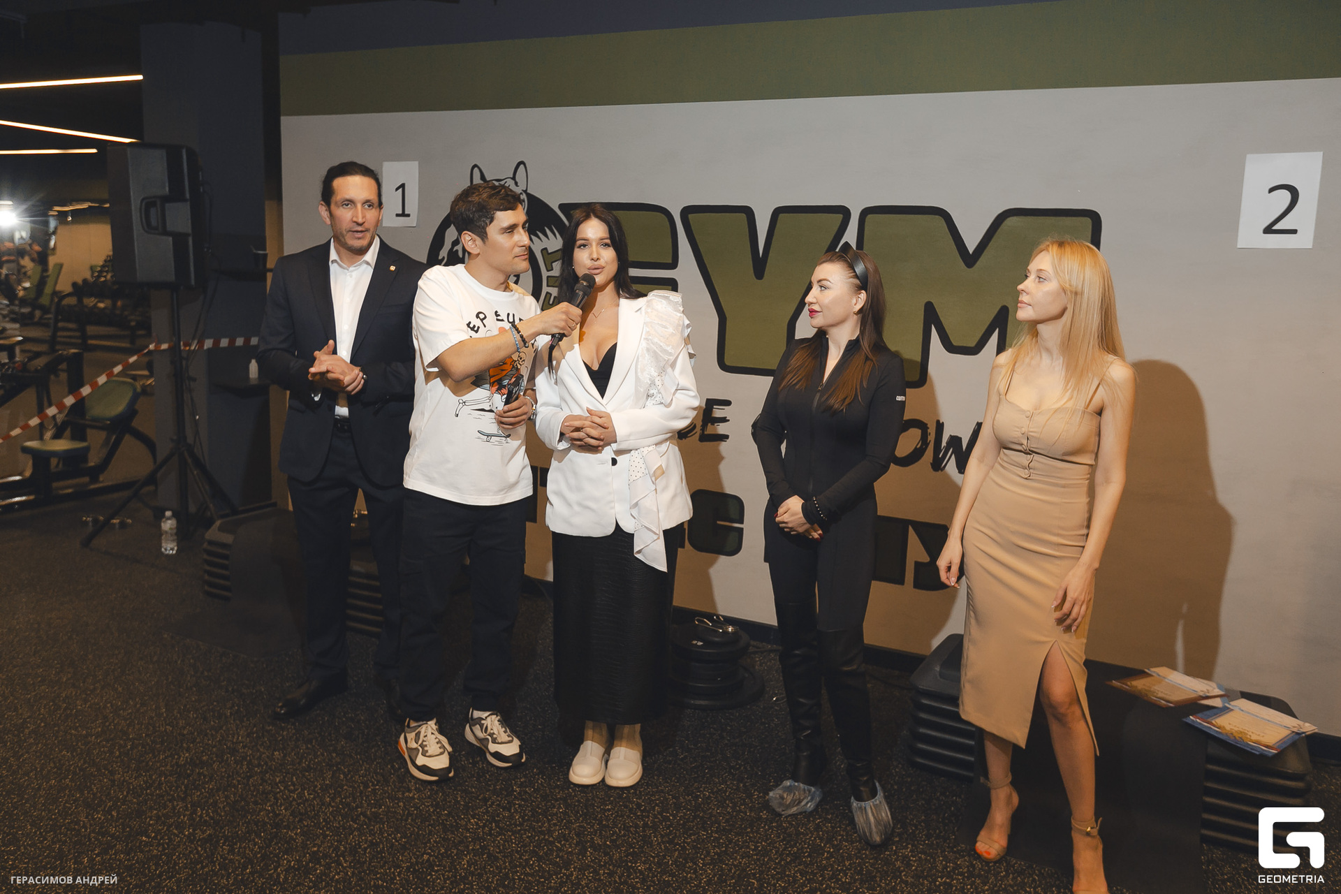 205 Dark Fit 10. 03.jpg