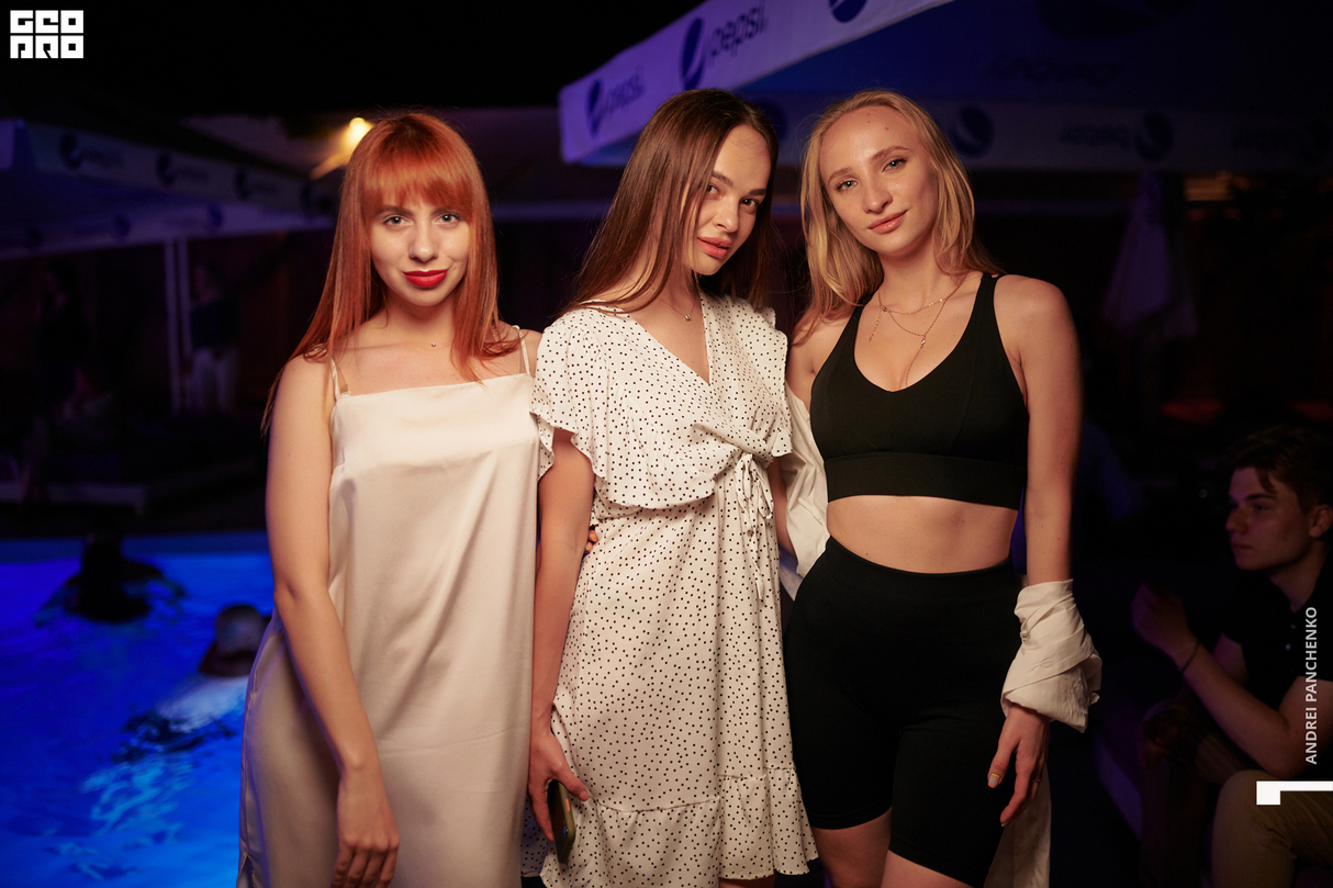 Пятница 29