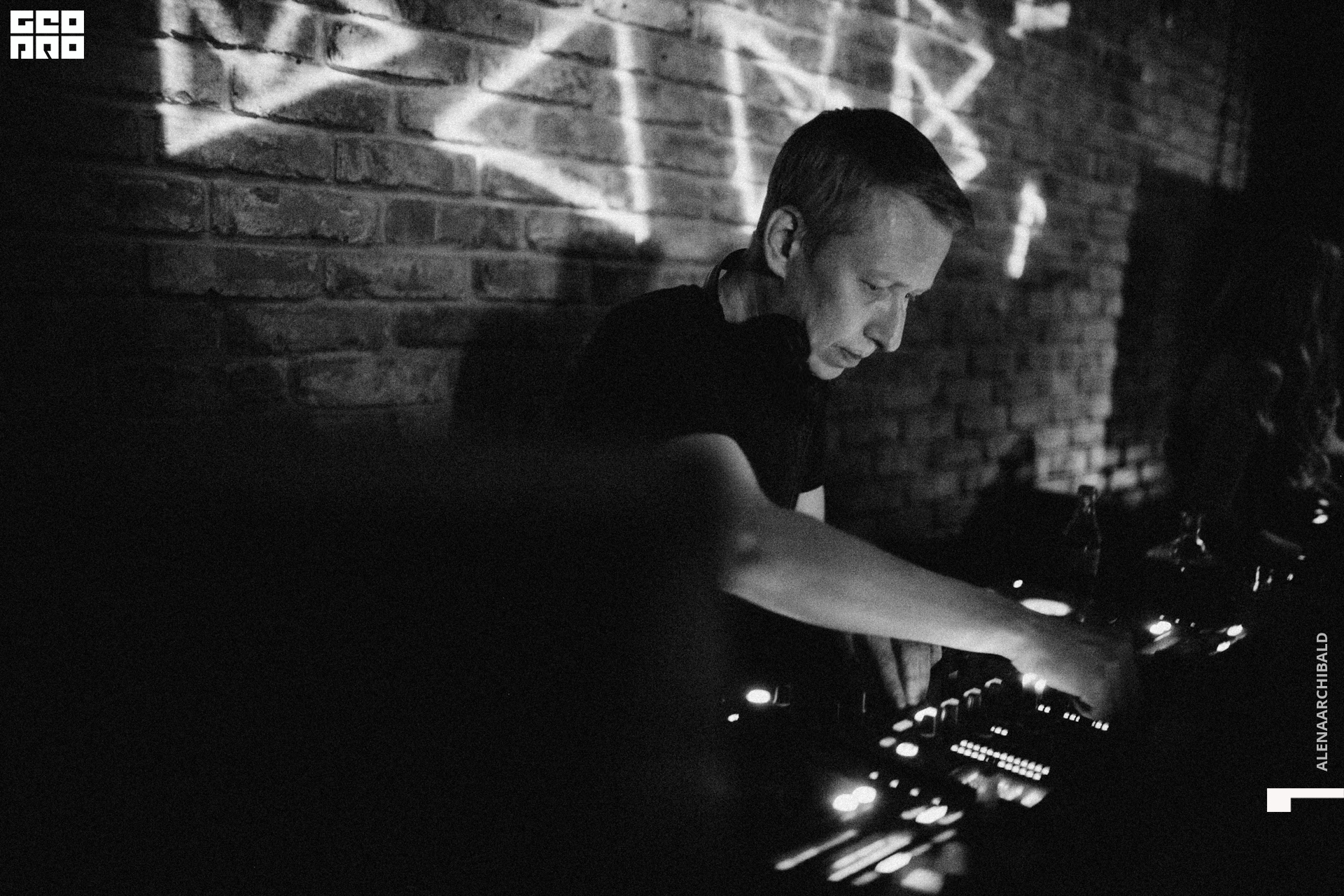 2022-04-16 00-00-11_alenaarchibald104.JPG