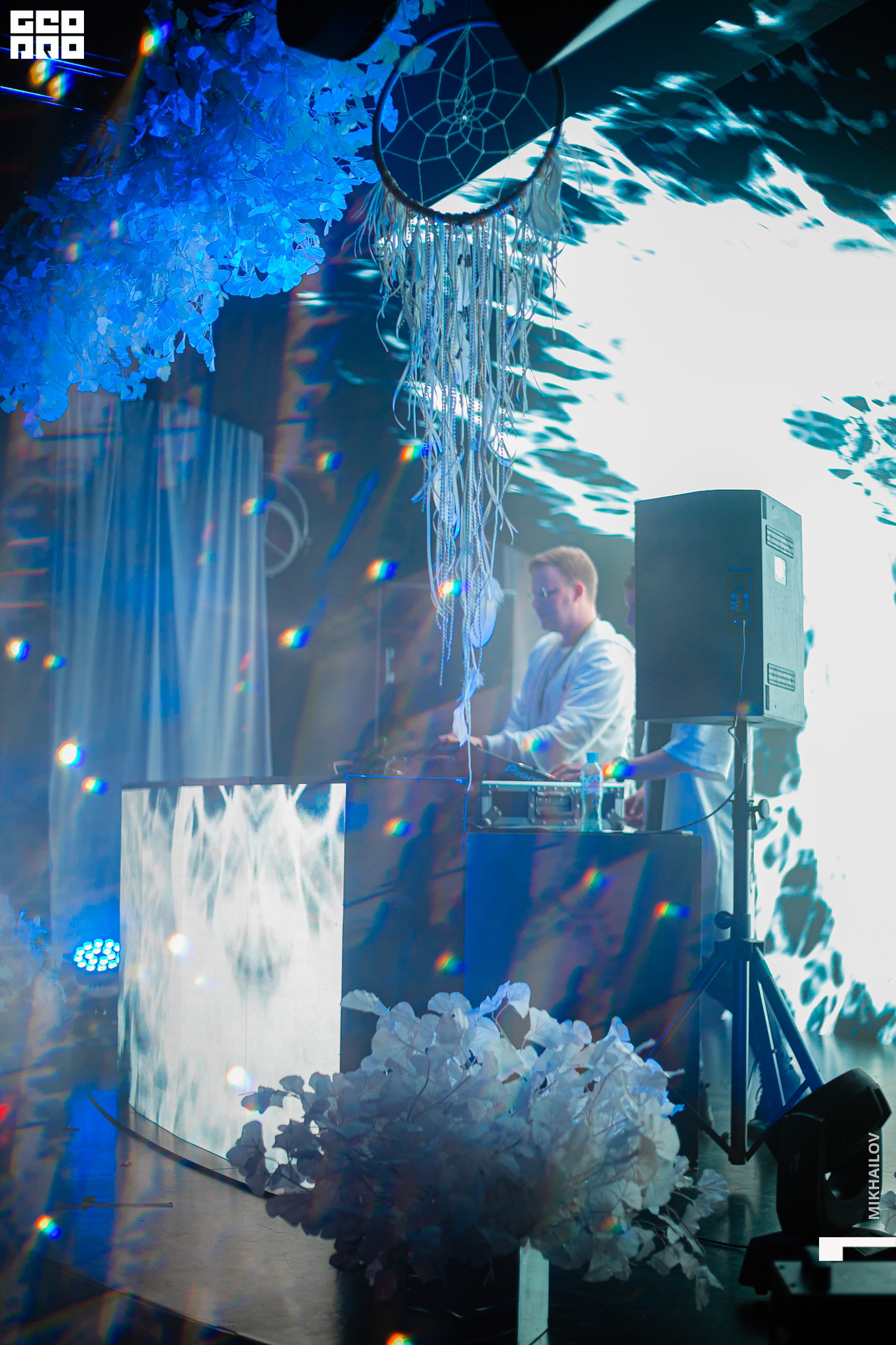 007-11-04-2021-00-18-We are - Mikhailov - 2560.jpg