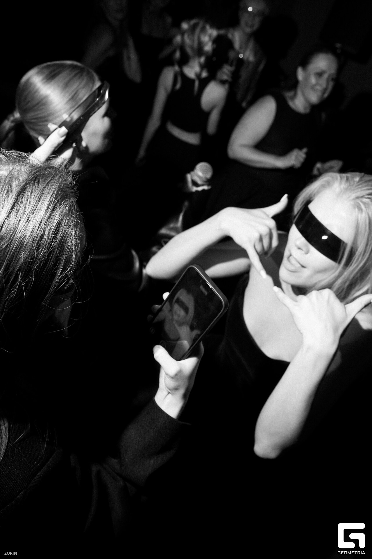 319-21-56-29-25-05-25- Zorin_resized.jpg