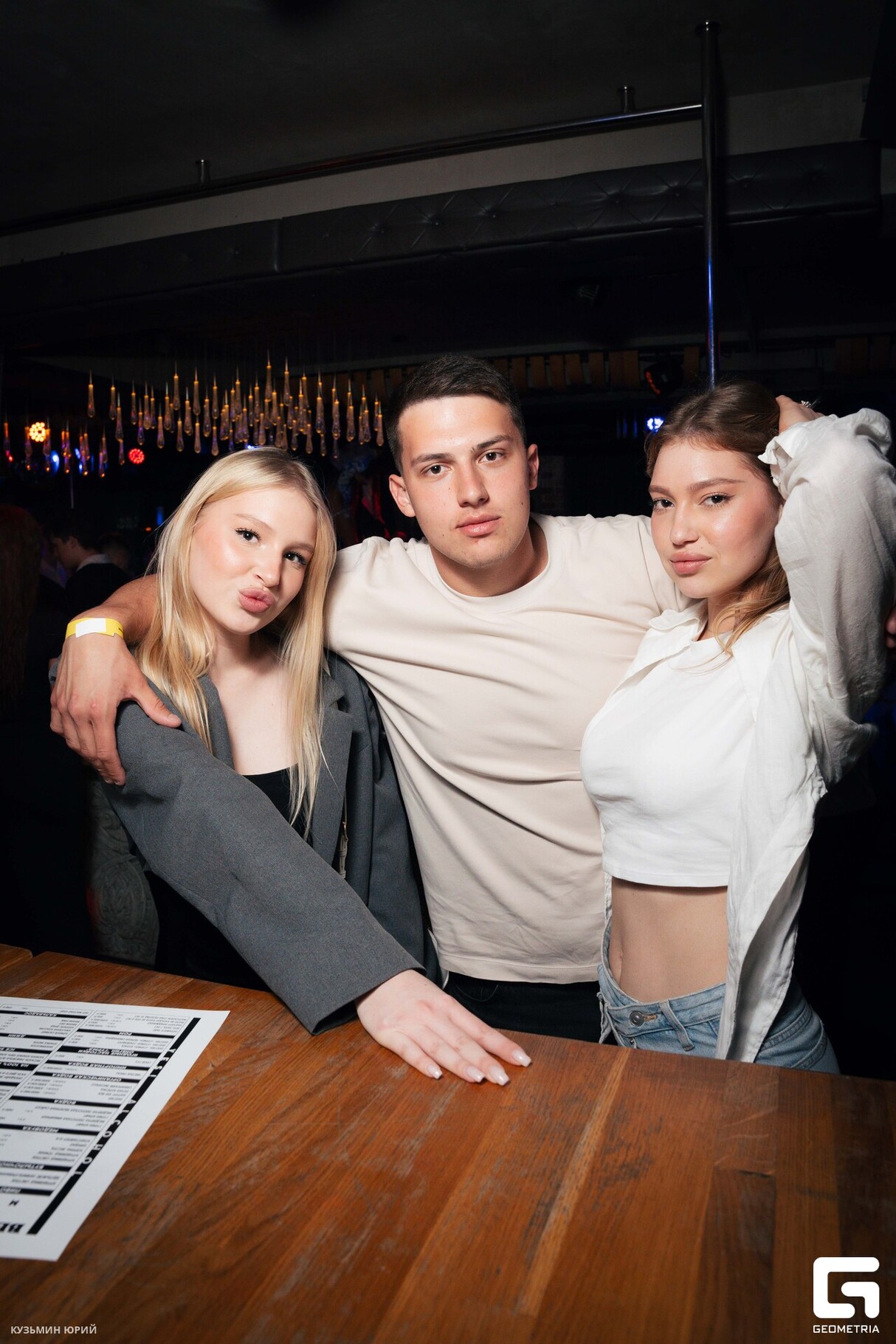 СУББОТА В BESTUZHEV BAR 8
